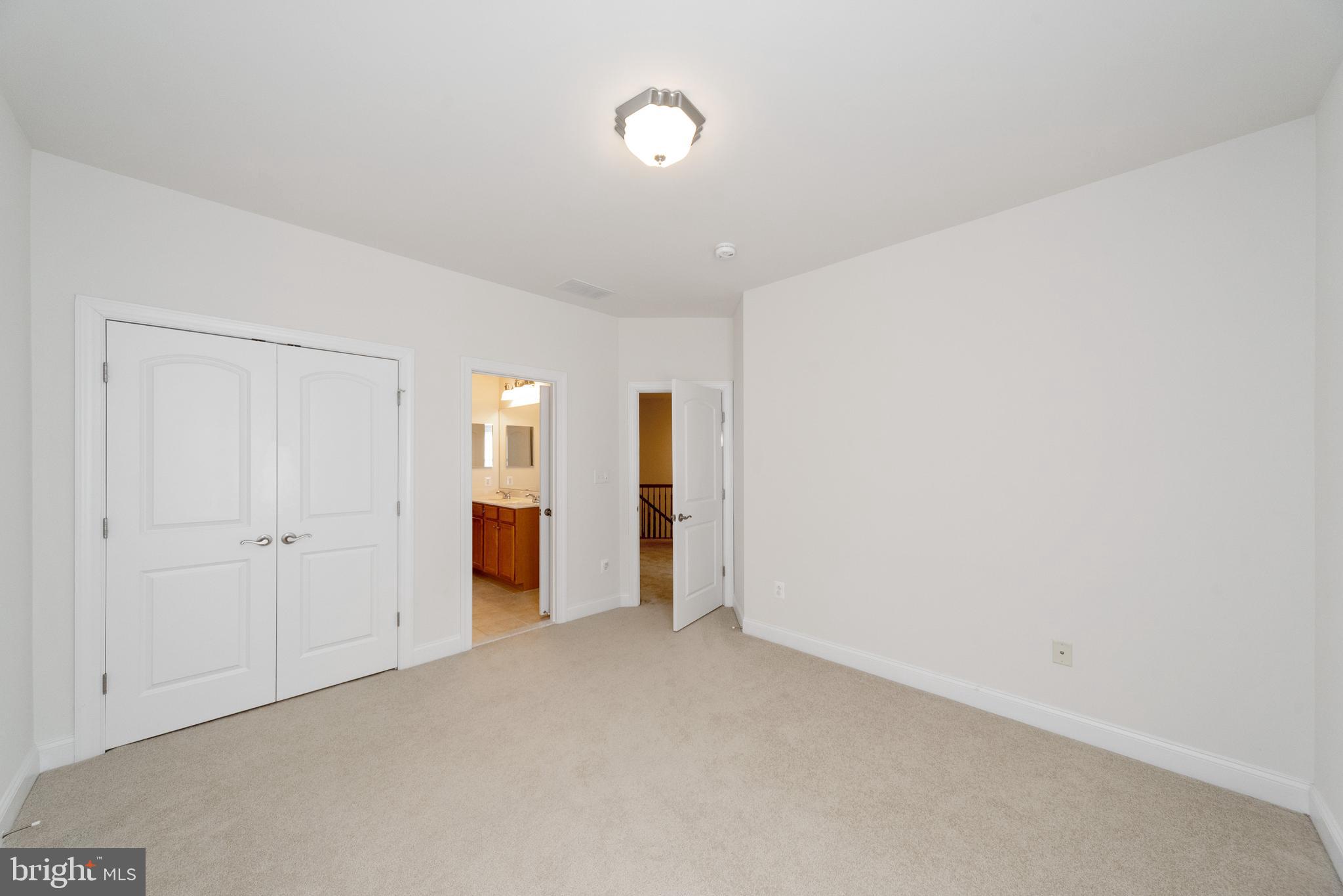 MOORES MEADOWS - Residential