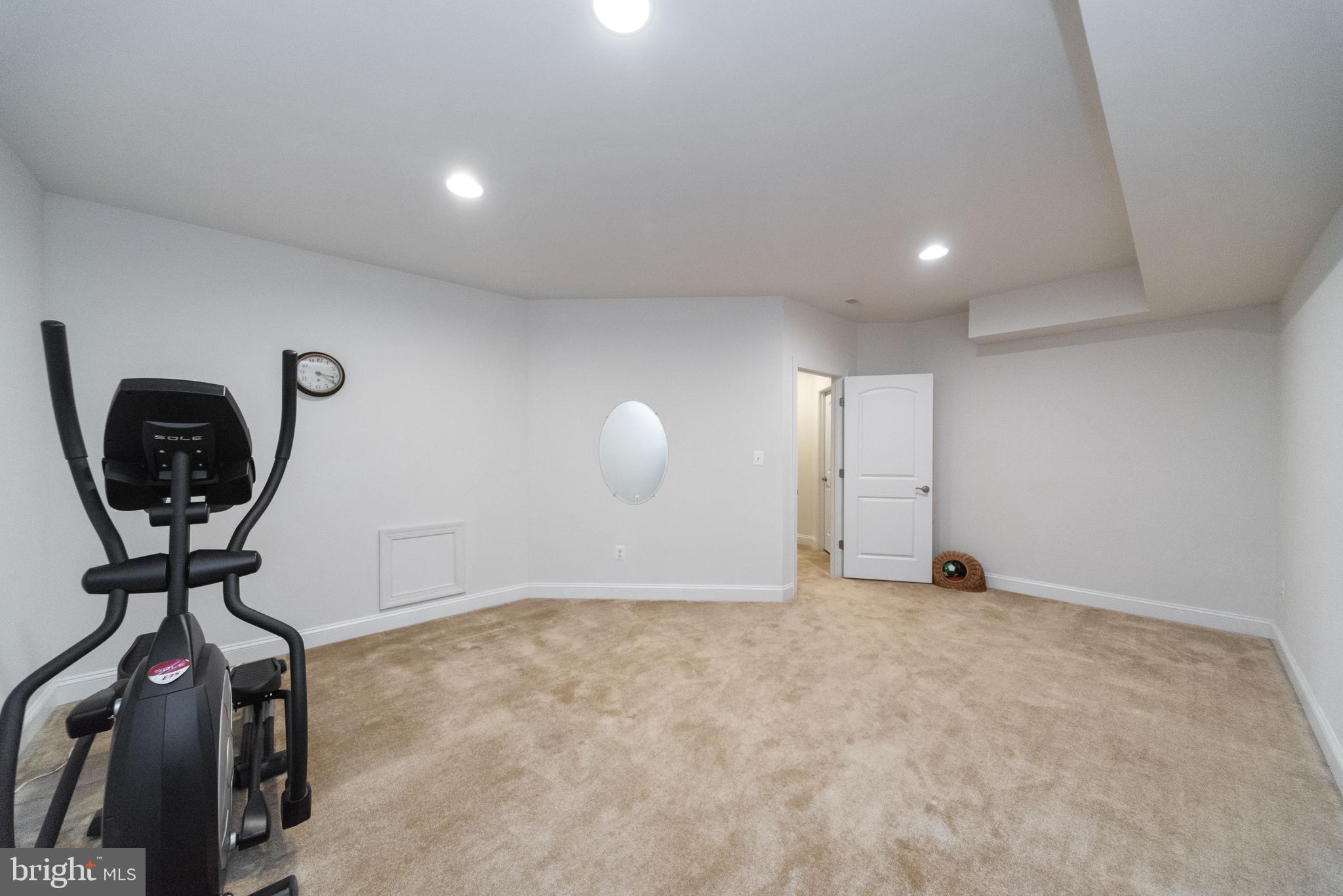 MOORES MEADOWS - Residential