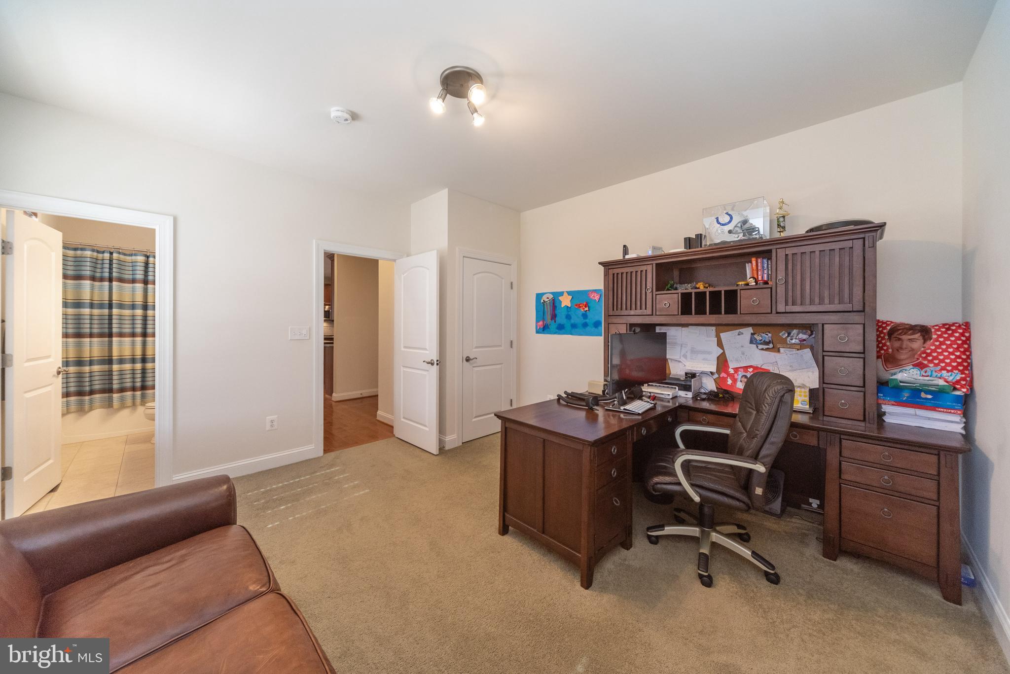 MOORES MEADOWS - Residential