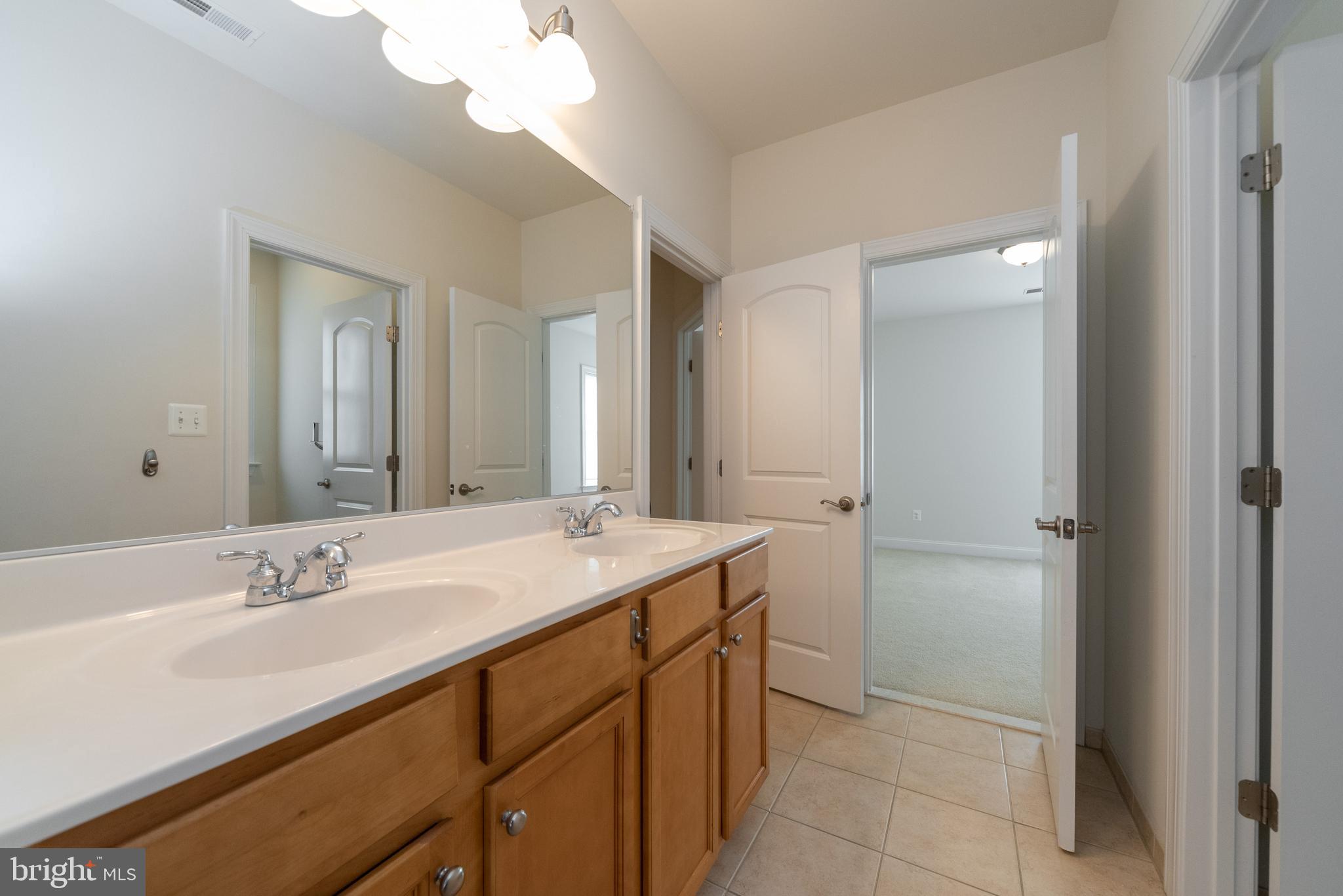 MOORES MEADOWS - Residential