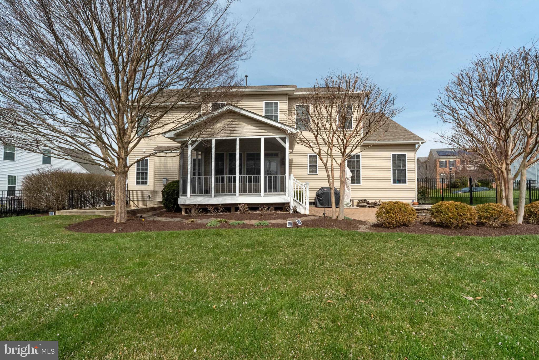 MOORES MEADOWS - Residential