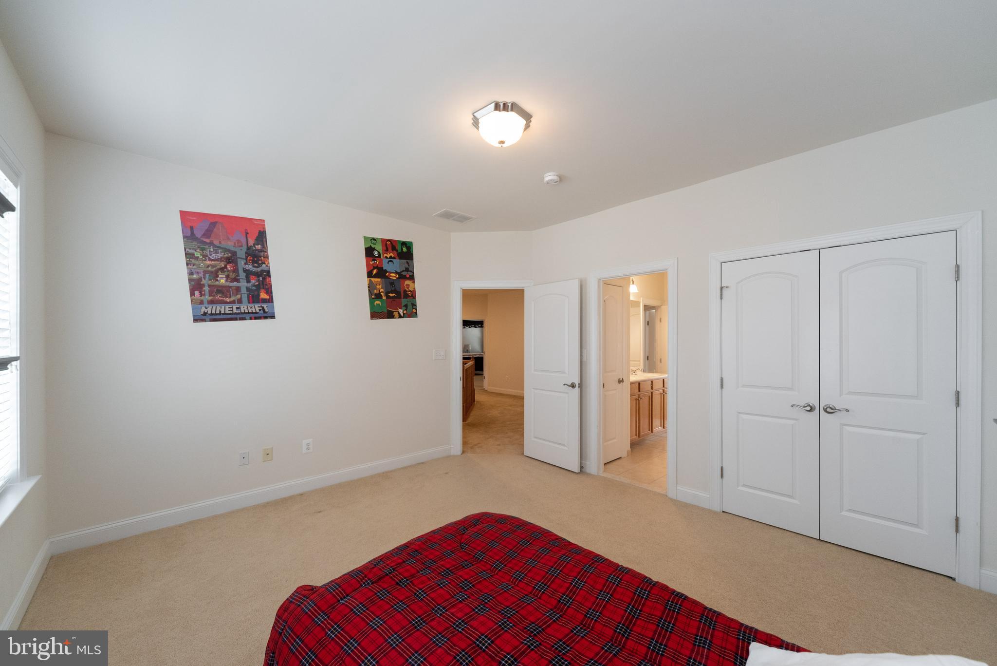 MOORES MEADOWS - Residential