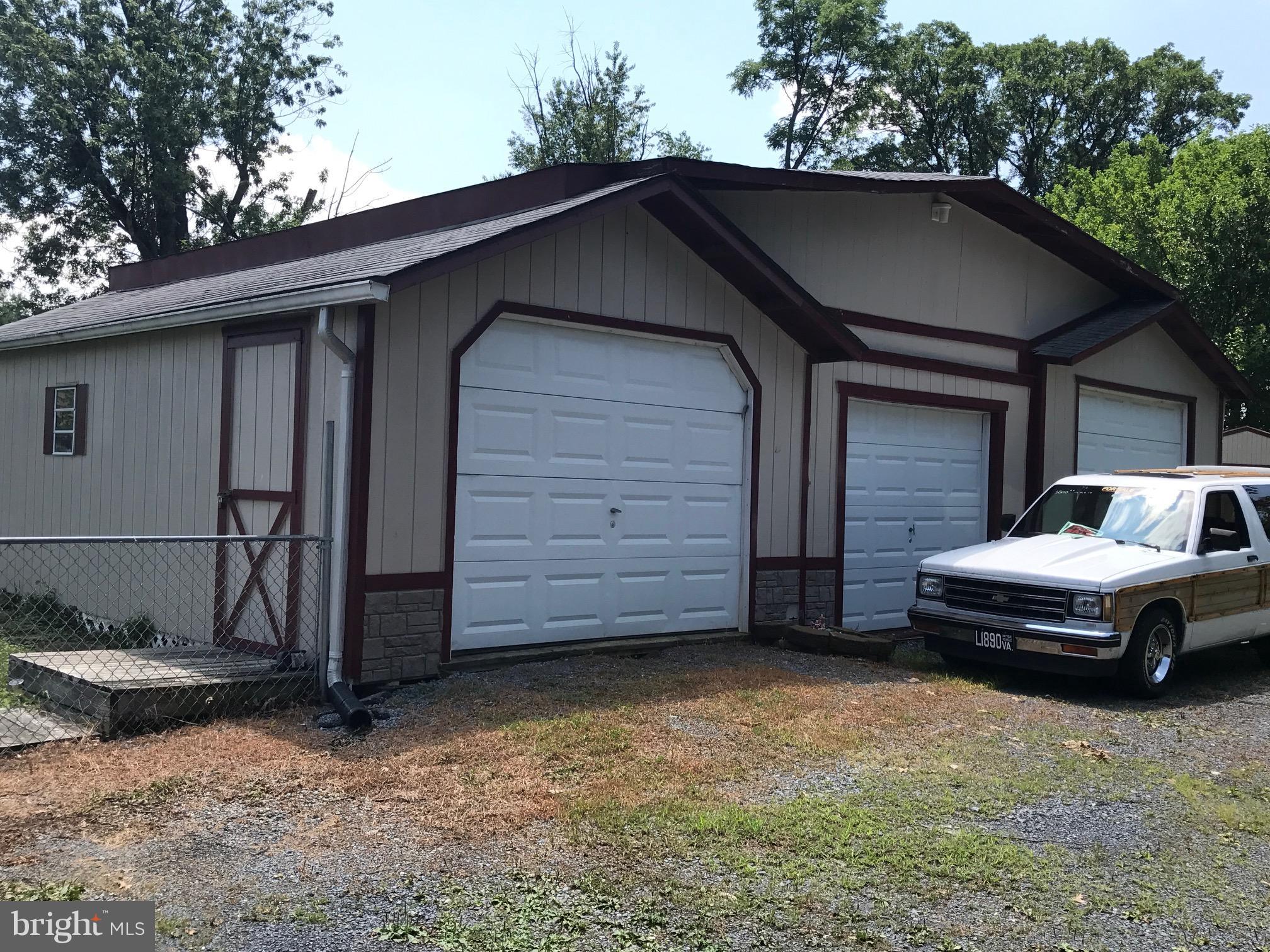 GLAIZE DEVELOPMENT INC - Residential