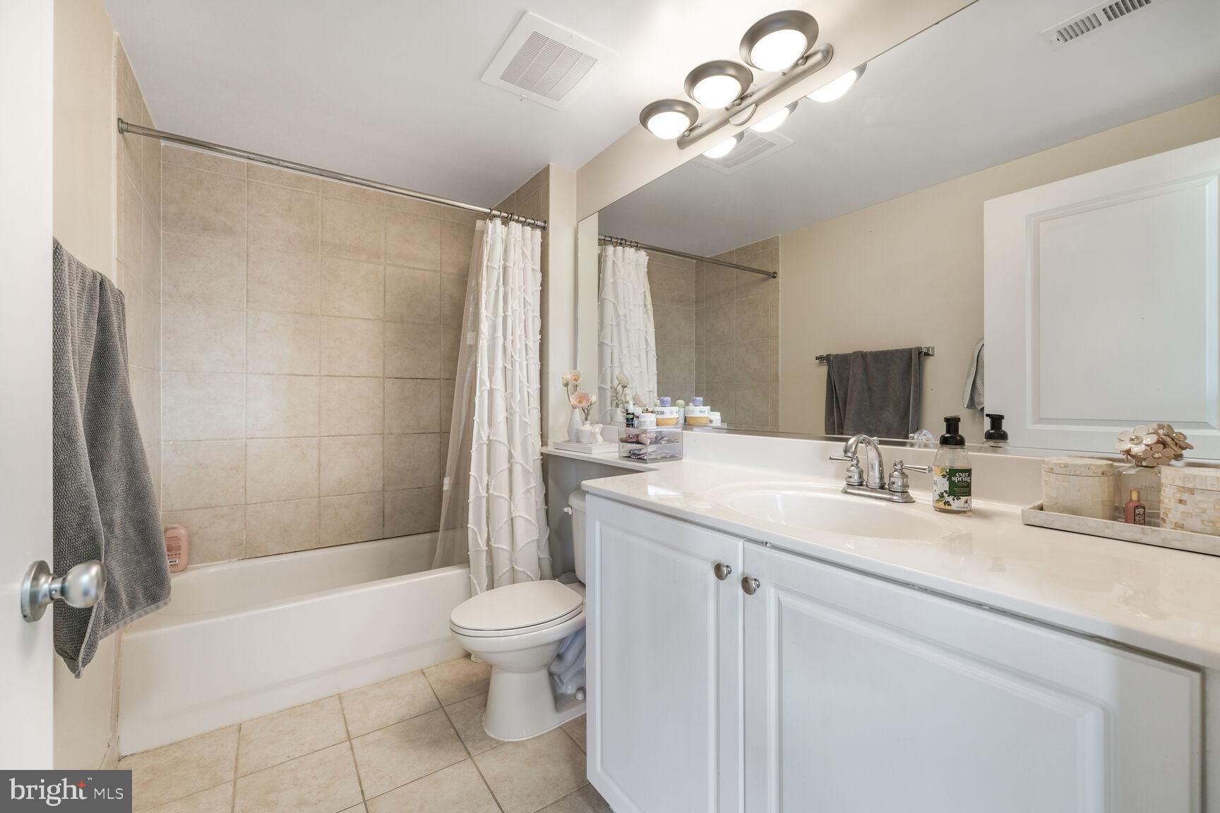 BALLSTON - Residential Lease