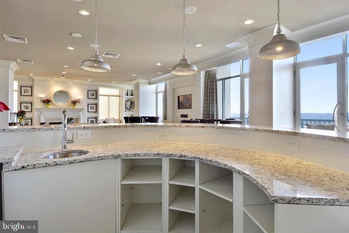 BALLSTON - Residential Lease