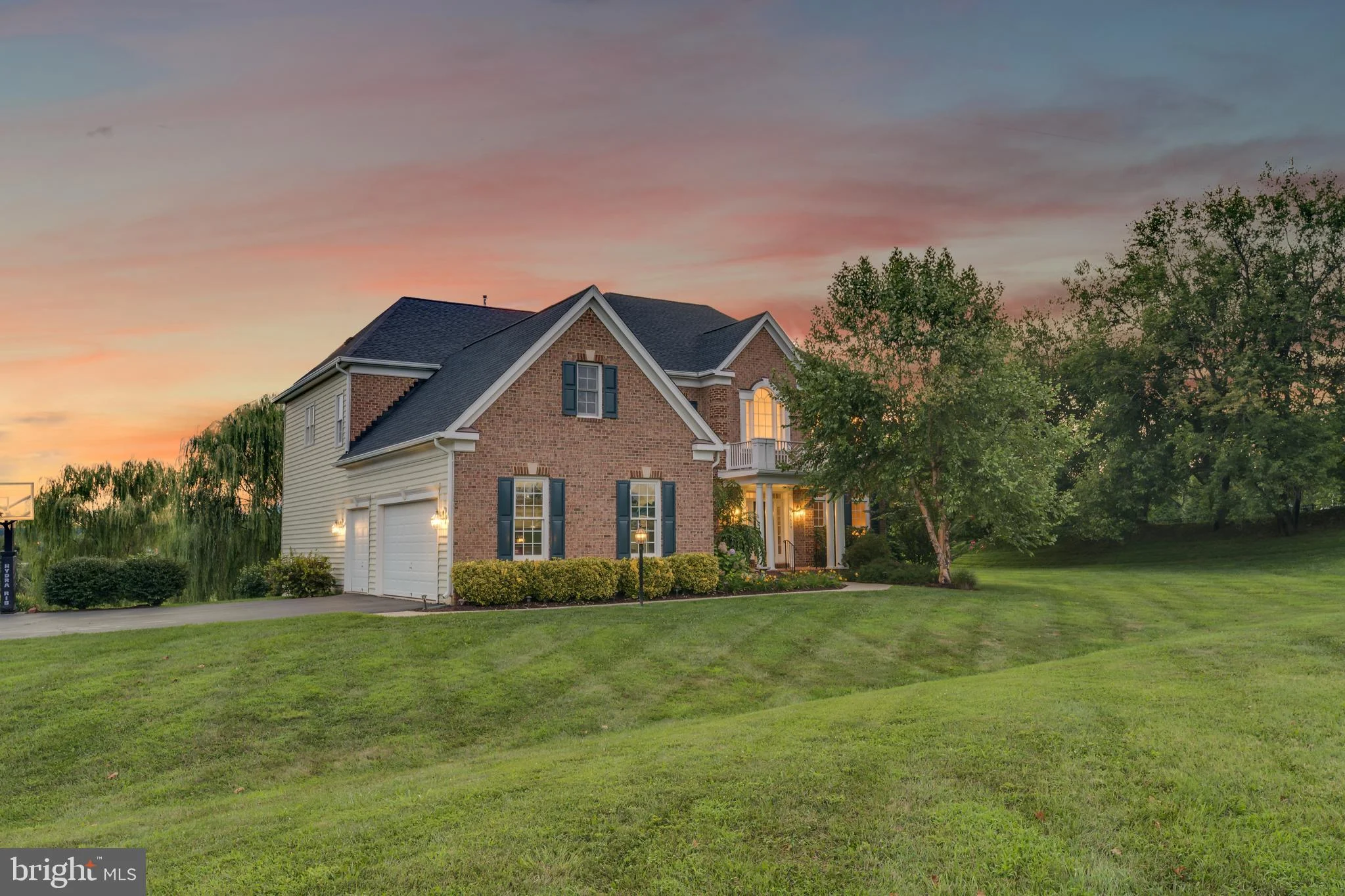 16619 Chestnut Overlook Drive, Purcellville, VA 20132