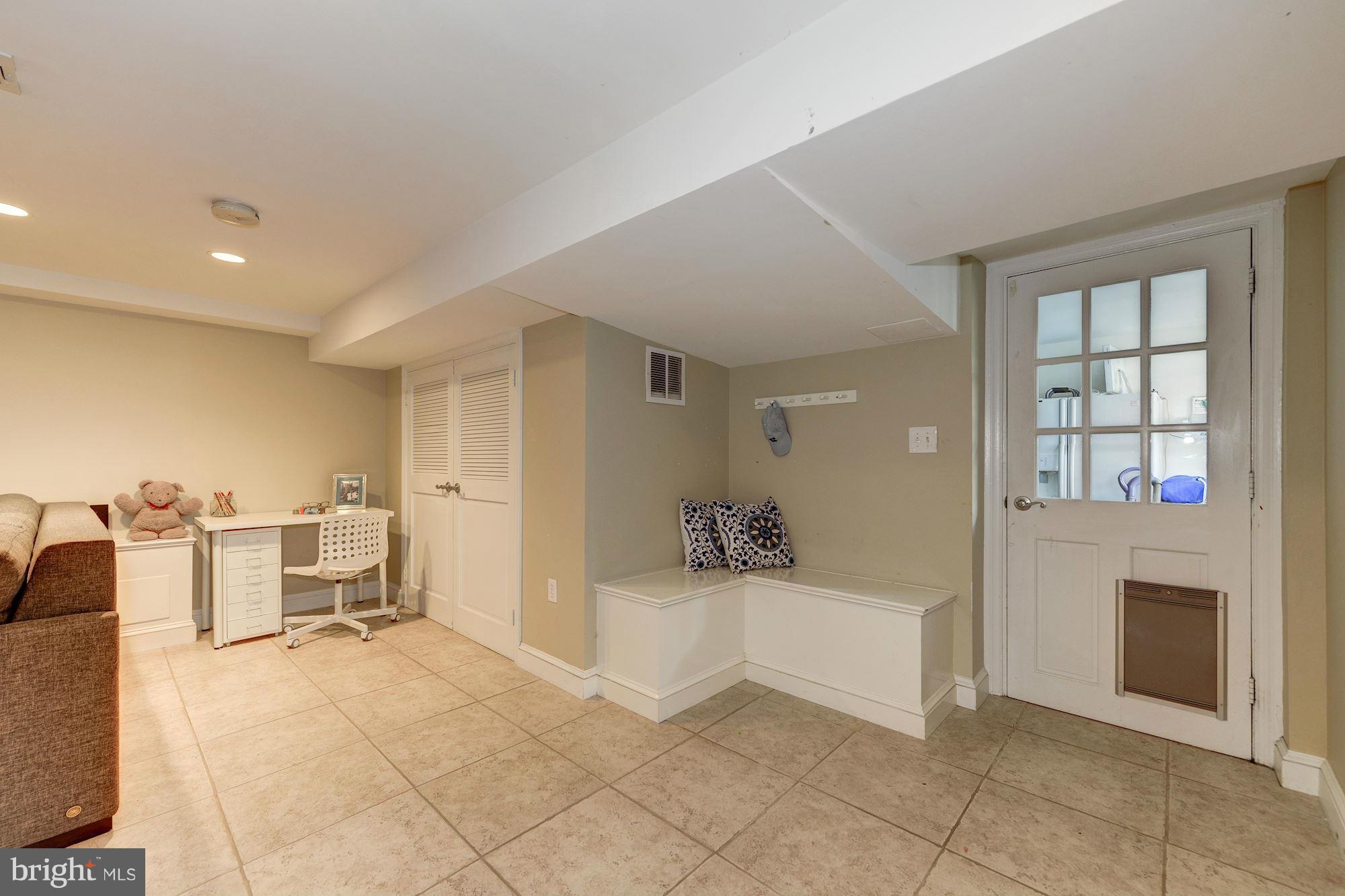 BEVERLEY HILLS - Residential