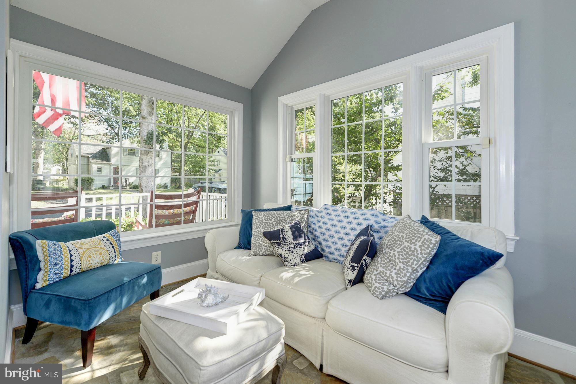 BEVERLEY HILLS - Residential