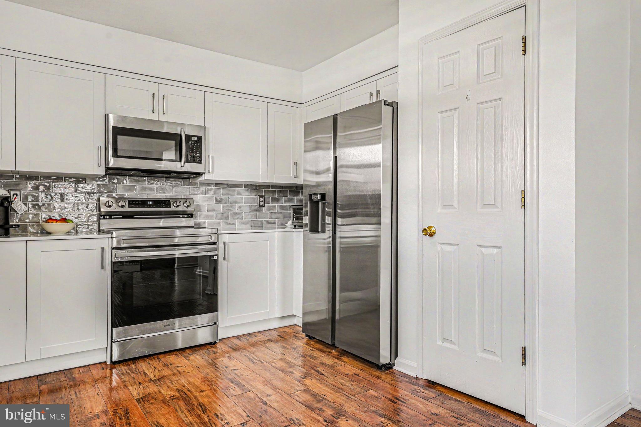 1163 PHEASANT RUN