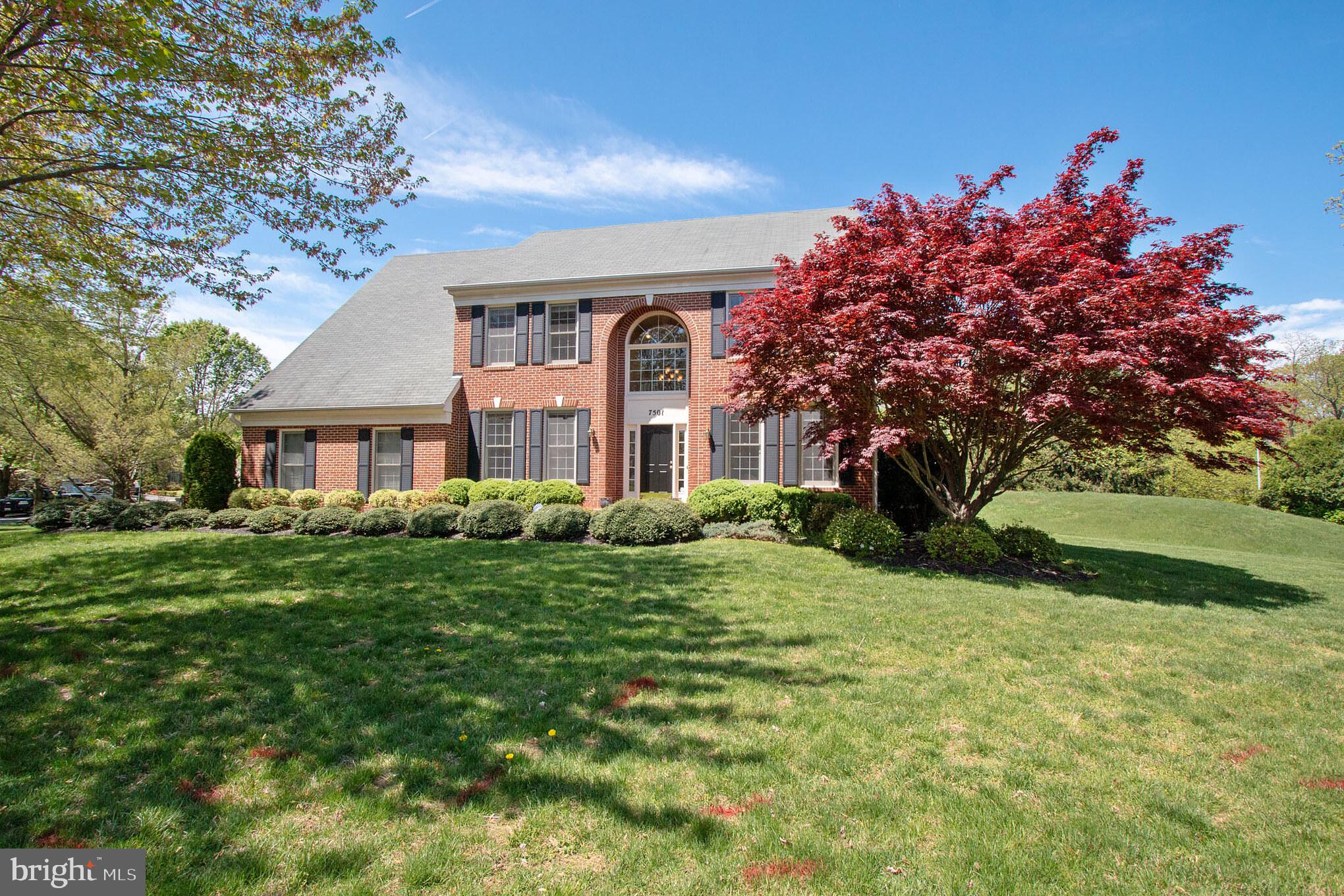 INGLESIDE AT KING FARM - Residential