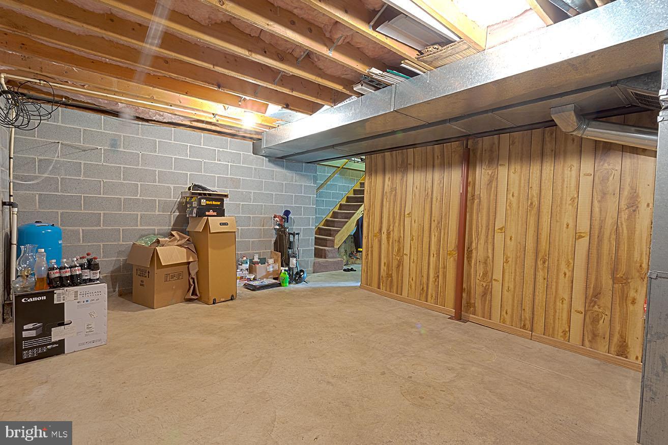 OAK TERRACE - Residential