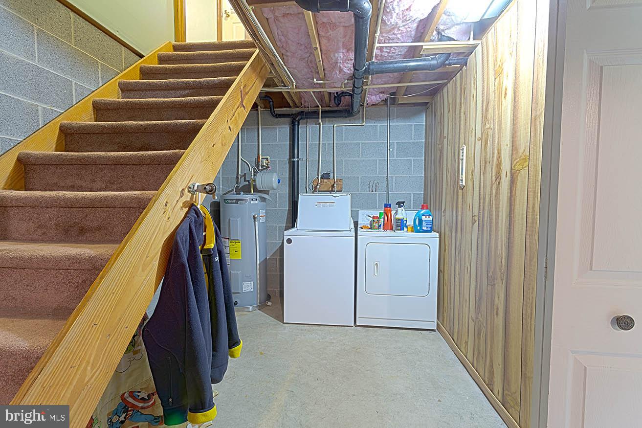 OAK TERRACE - Residential