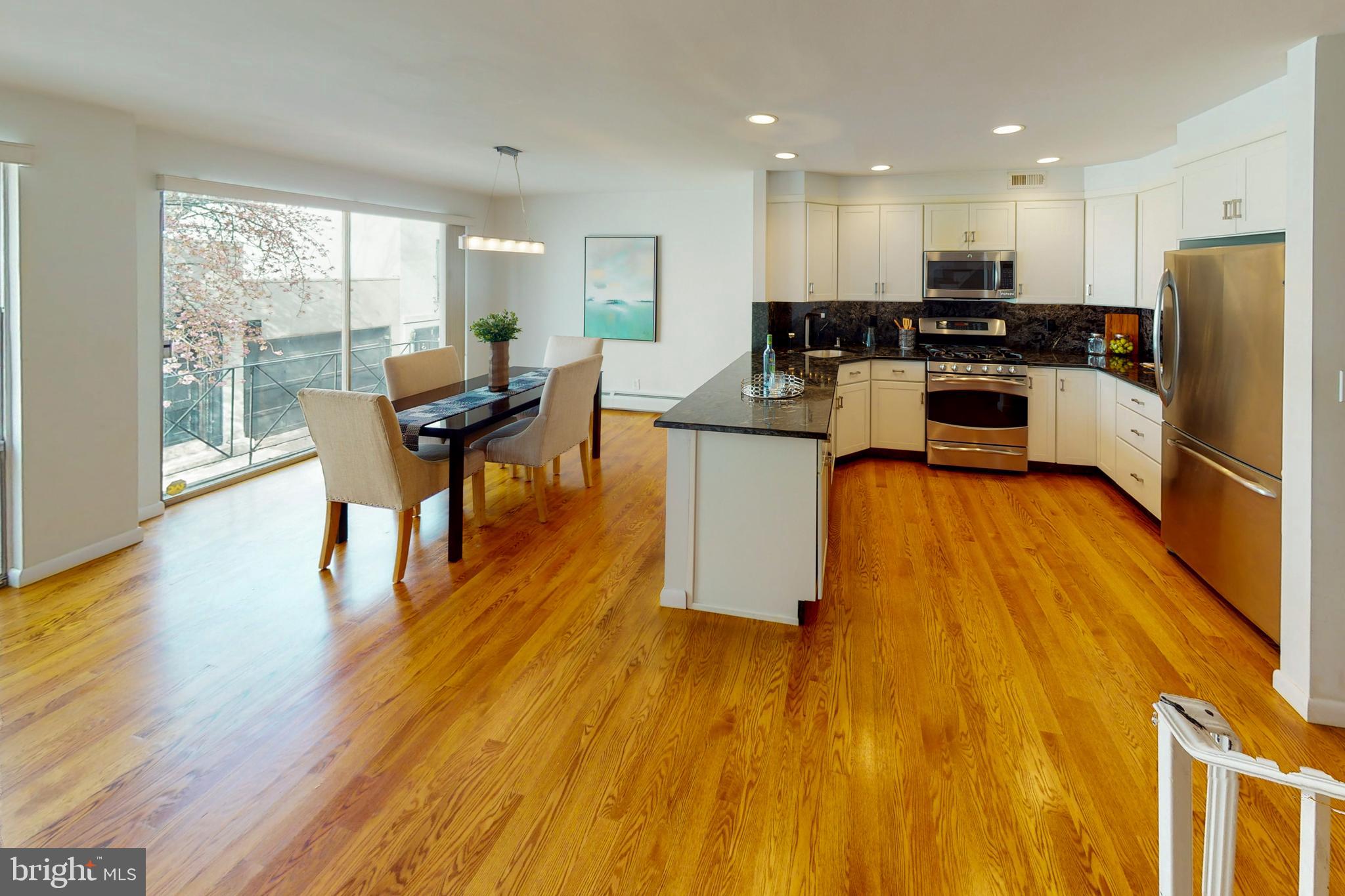 RITTENHOUSE SQUARE - Residential