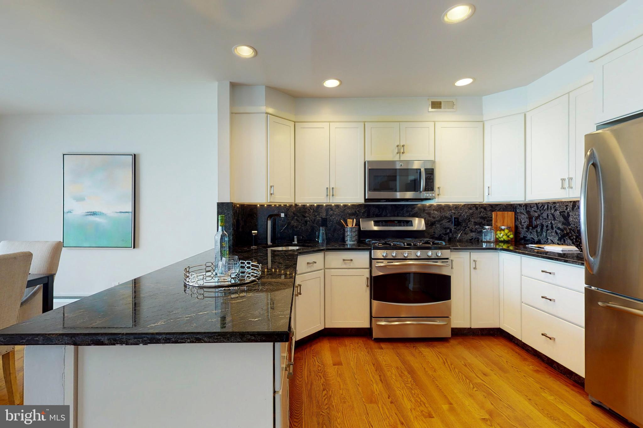 RITTENHOUSE SQUARE - Residential