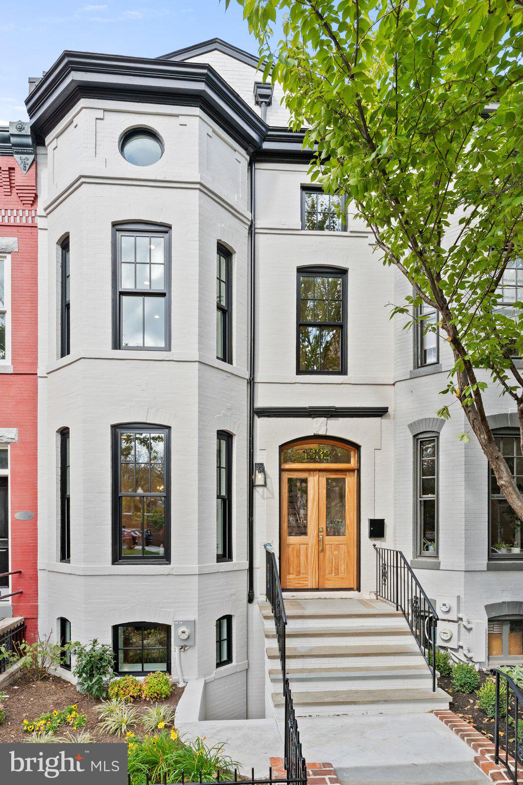 CAPITOL HILL - Residential