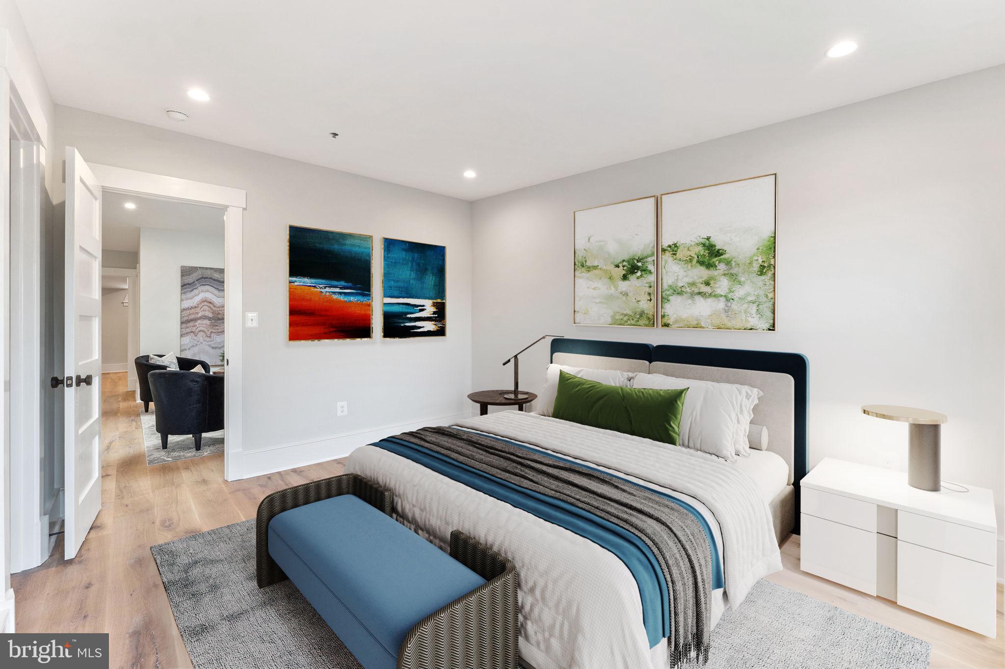 CAPITOL HILL - Residential