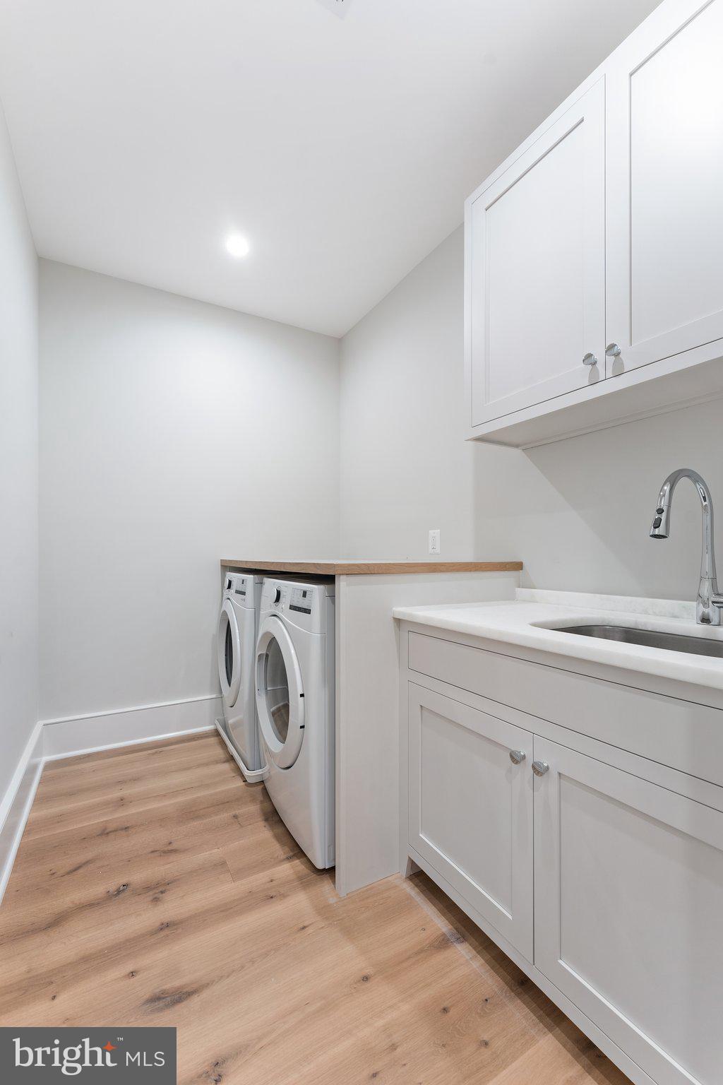 CAPITOL HILL - Residential