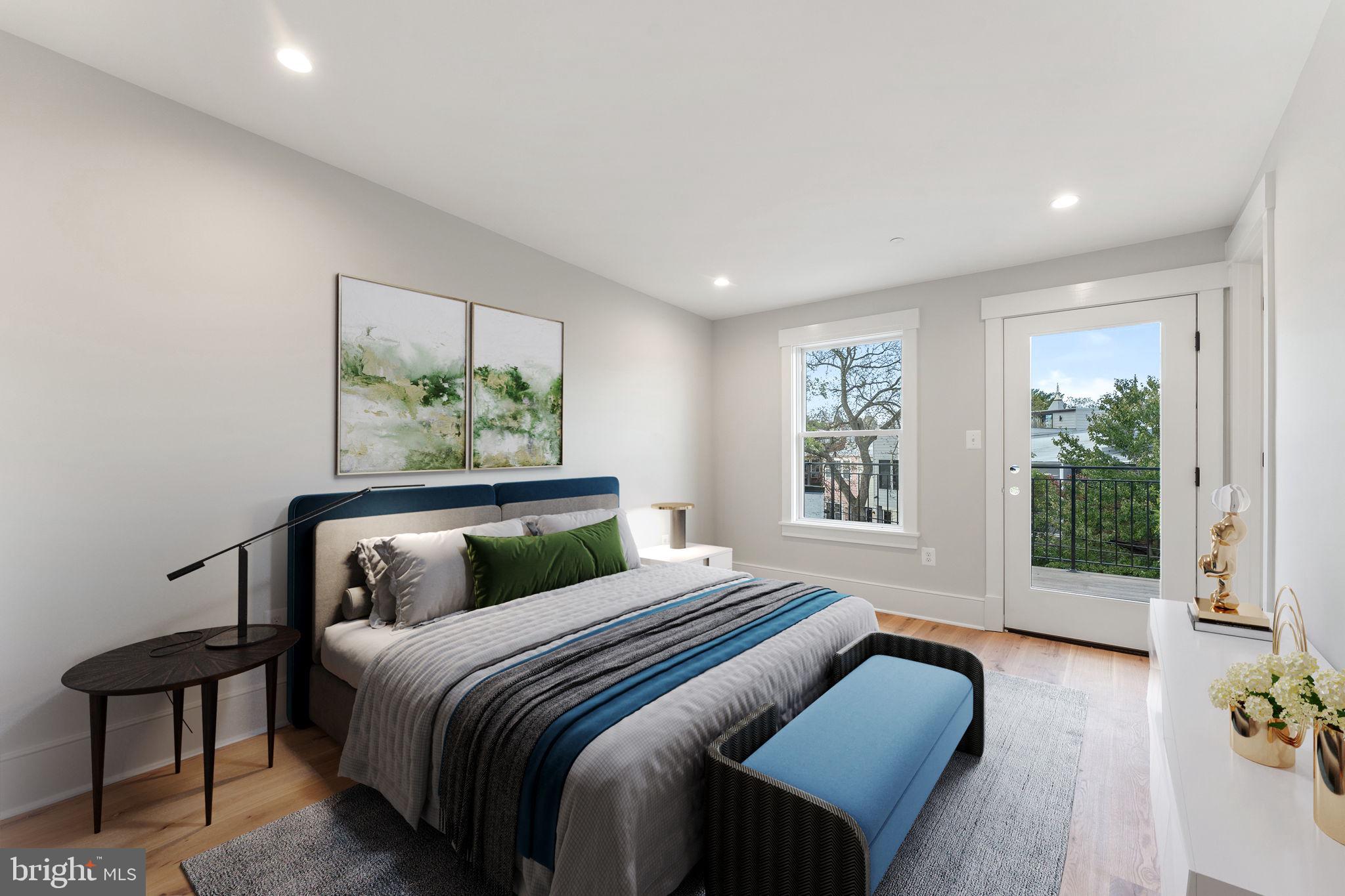 CAPITOL HILL - Residential