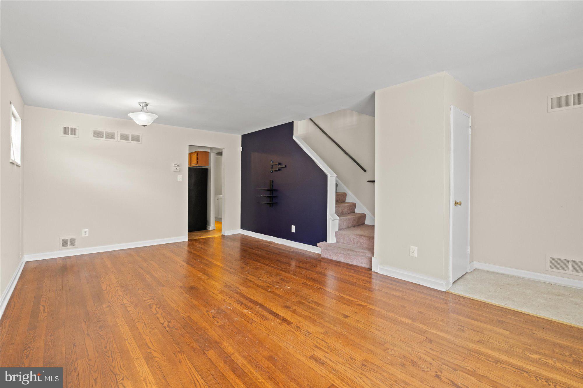 MARLOW HEIGHTS - Residential