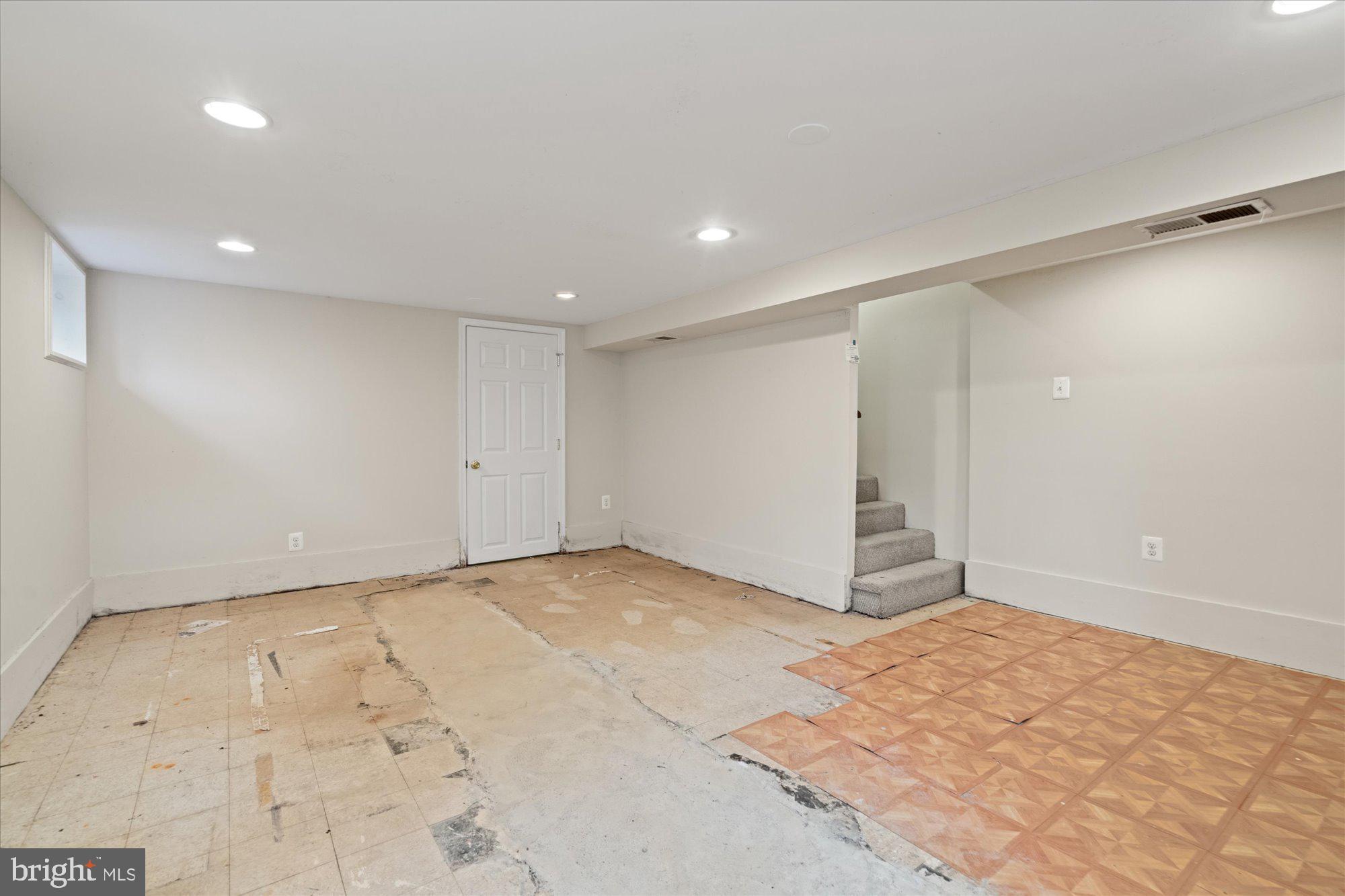 MARLOW HEIGHTS - Residential