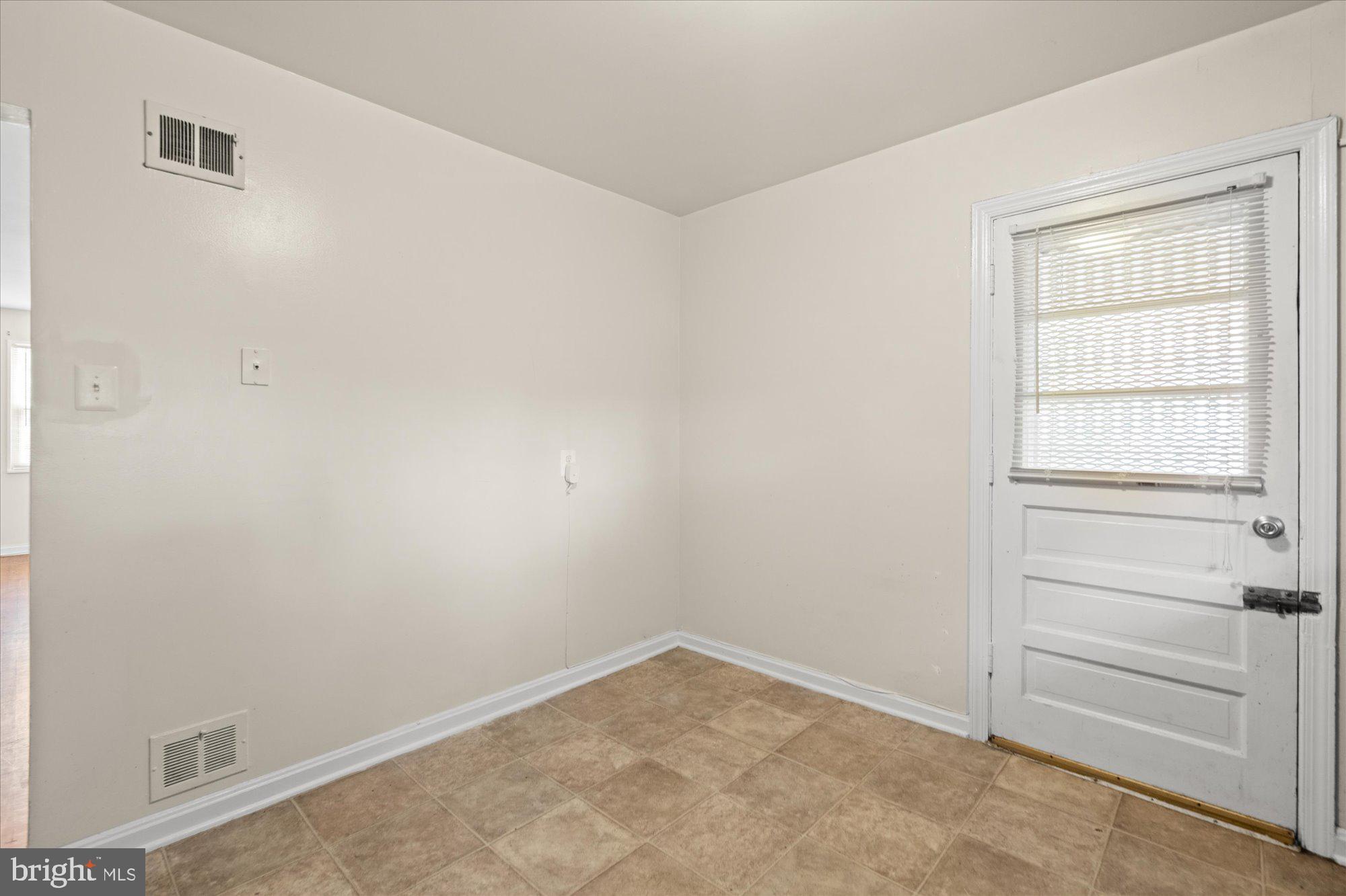 MARLOW HEIGHTS - Residential