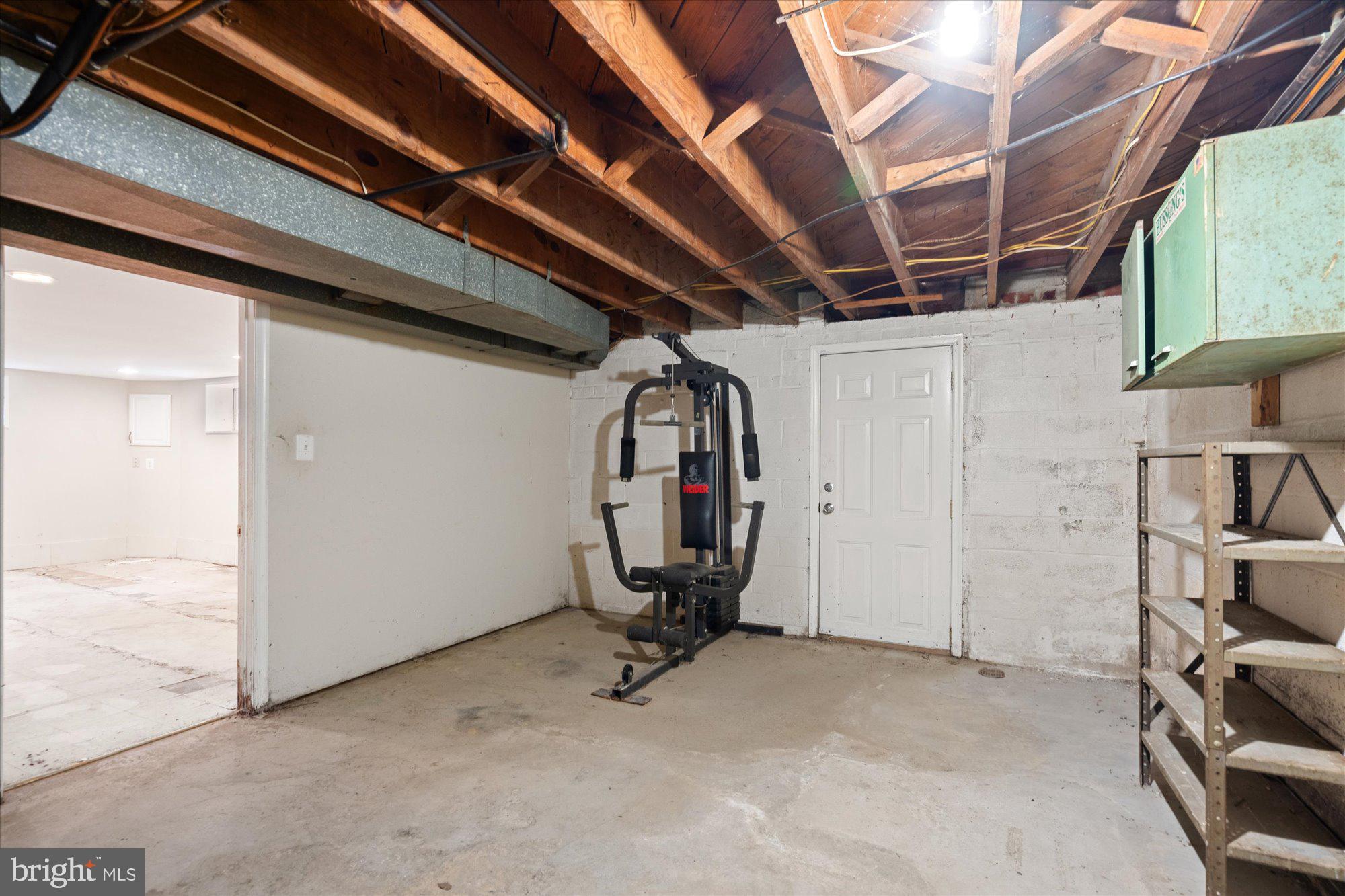 MARLOW HEIGHTS - Residential