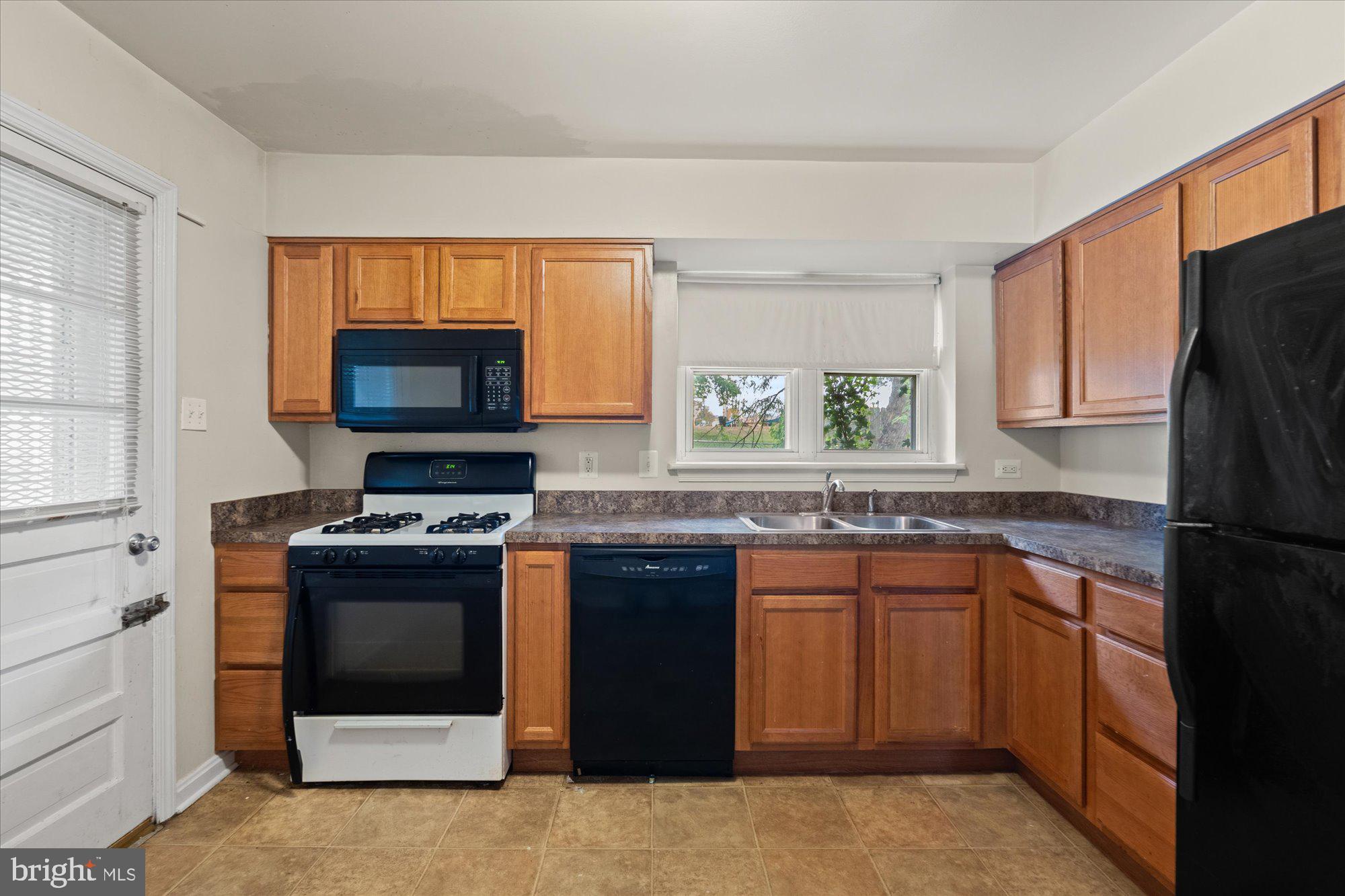 MARLOW HEIGHTS - Residential