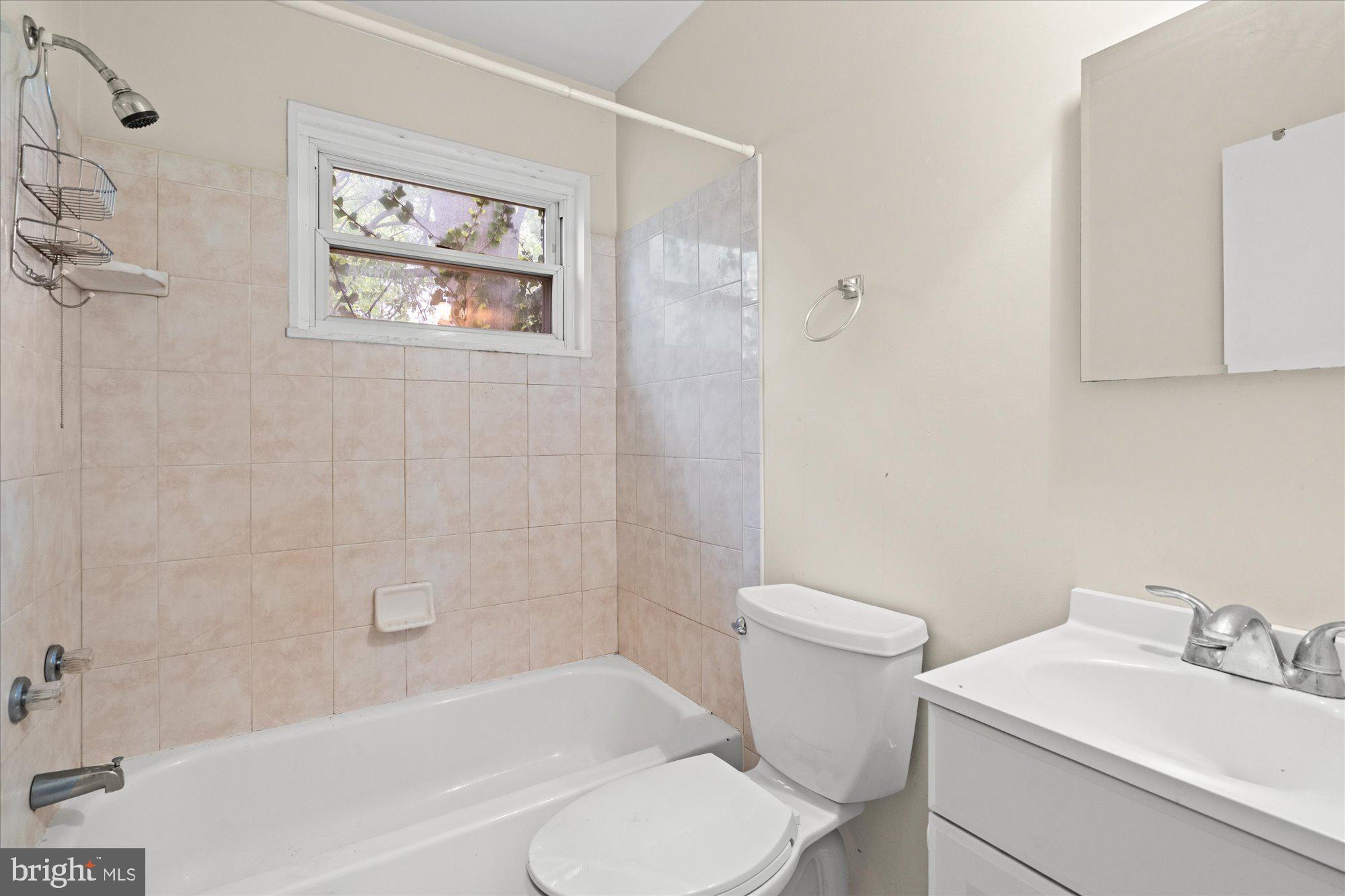 MARLOW HEIGHTS - Residential