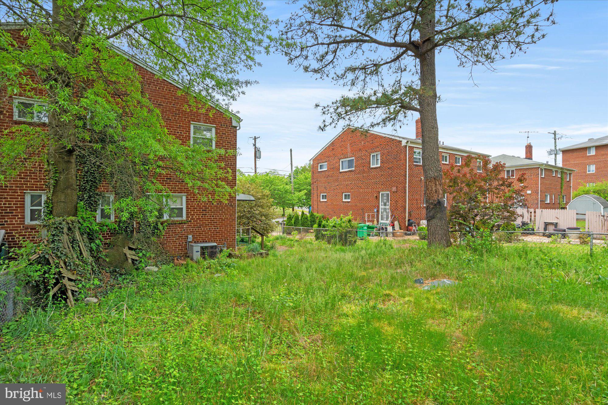 MARLOW HEIGHTS - Residential