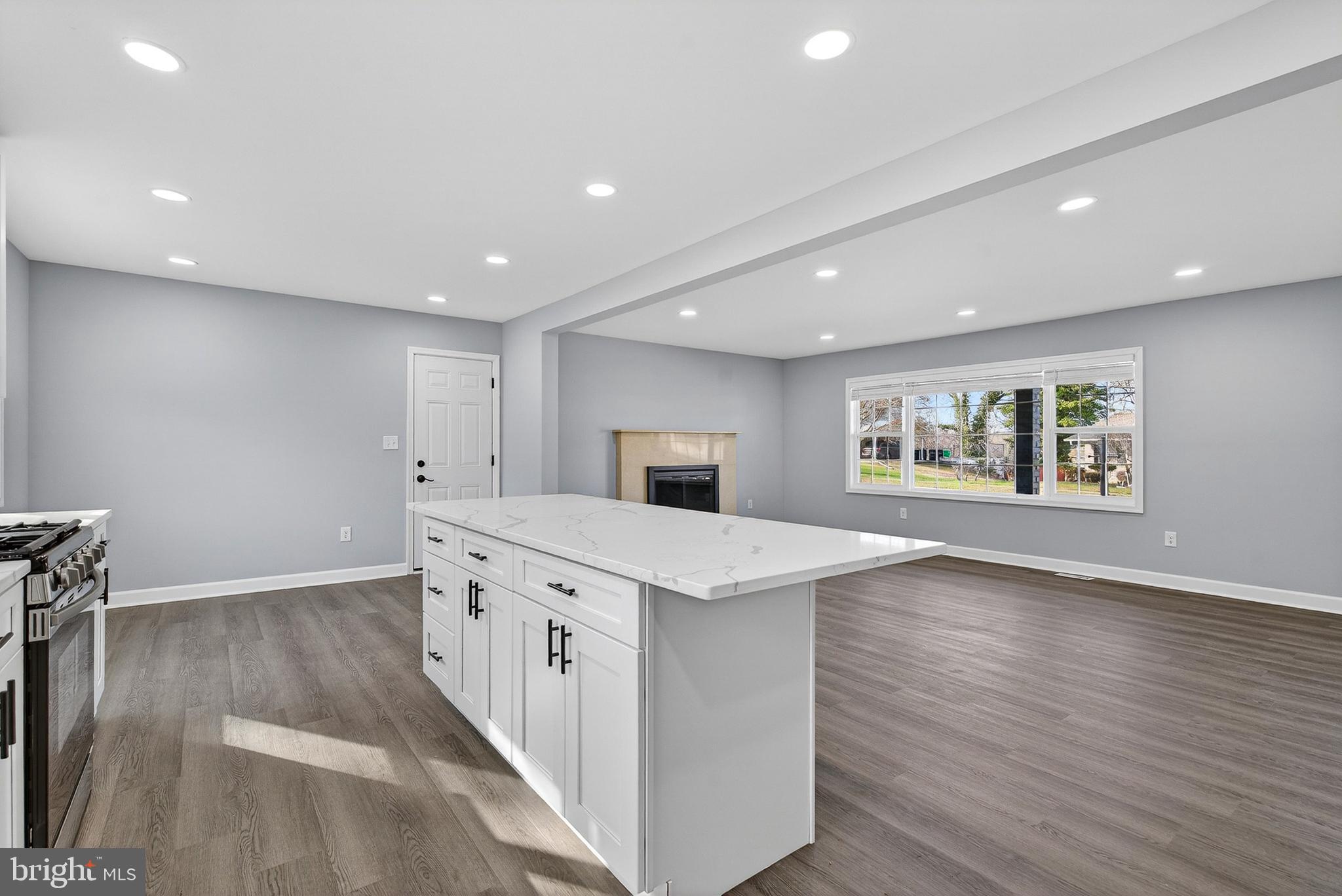 APPLE GROVE - Residential Lease