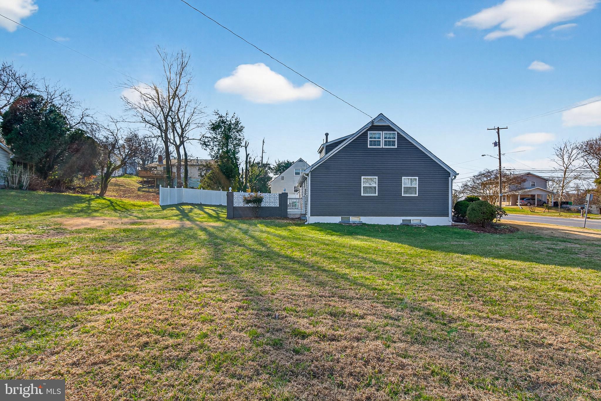 APPLE GROVE - Residential Lease