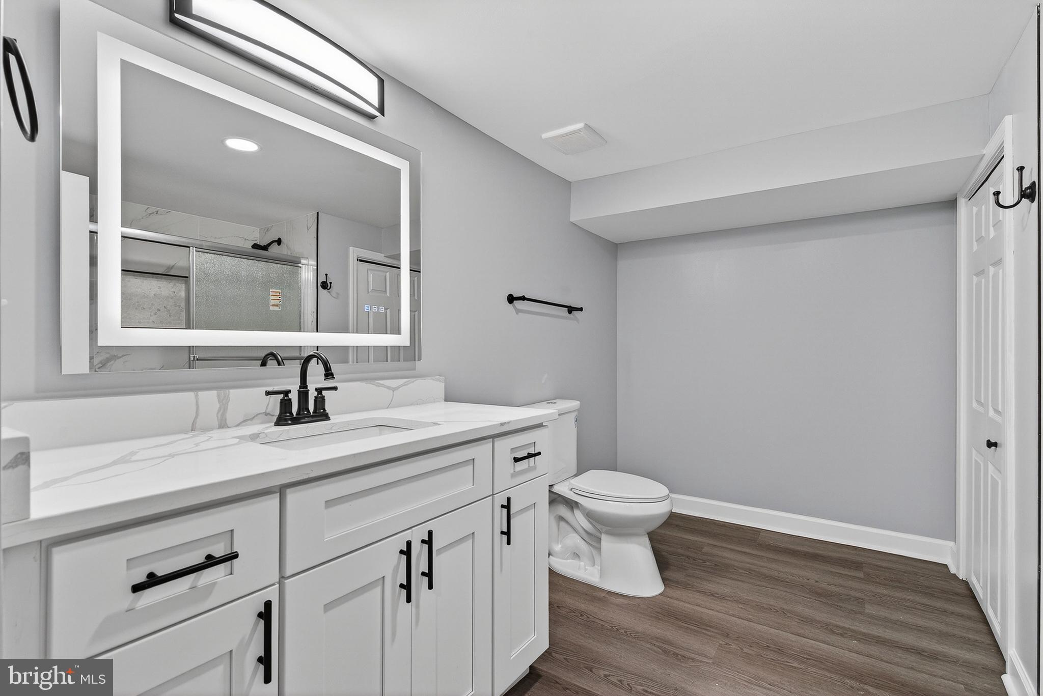 APPLE GROVE - Residential Lease