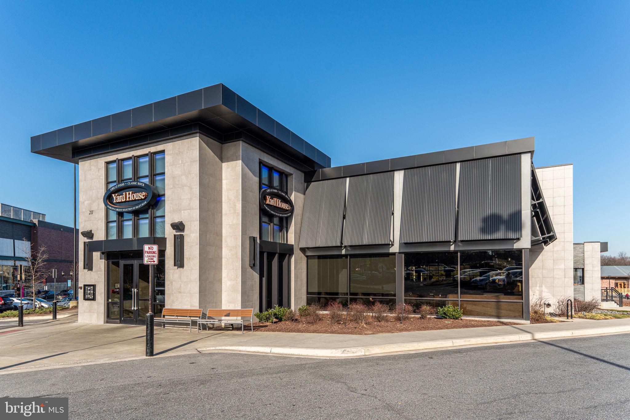 CROWN FARM - Residential