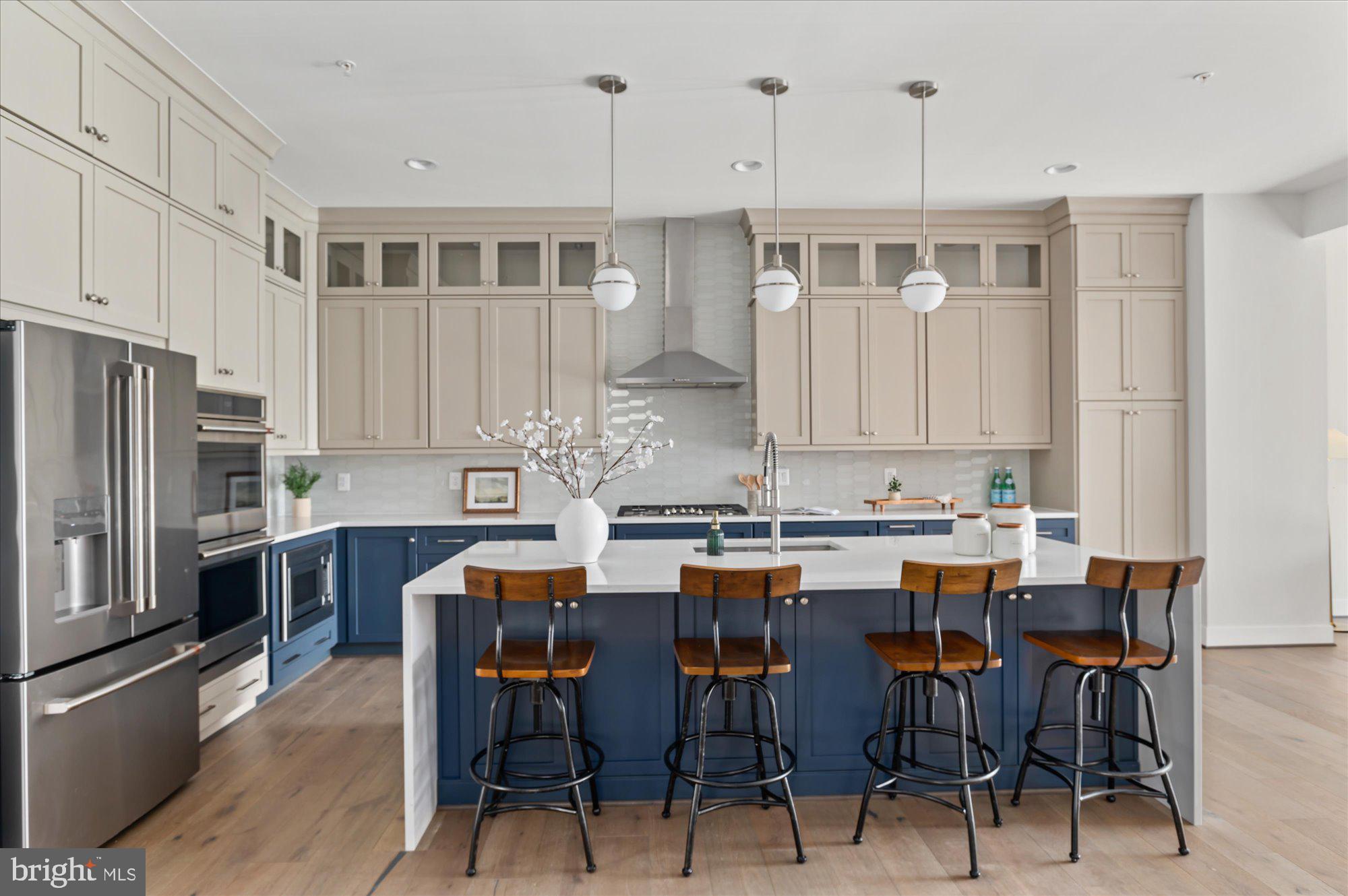 CROWN FARM - Residential