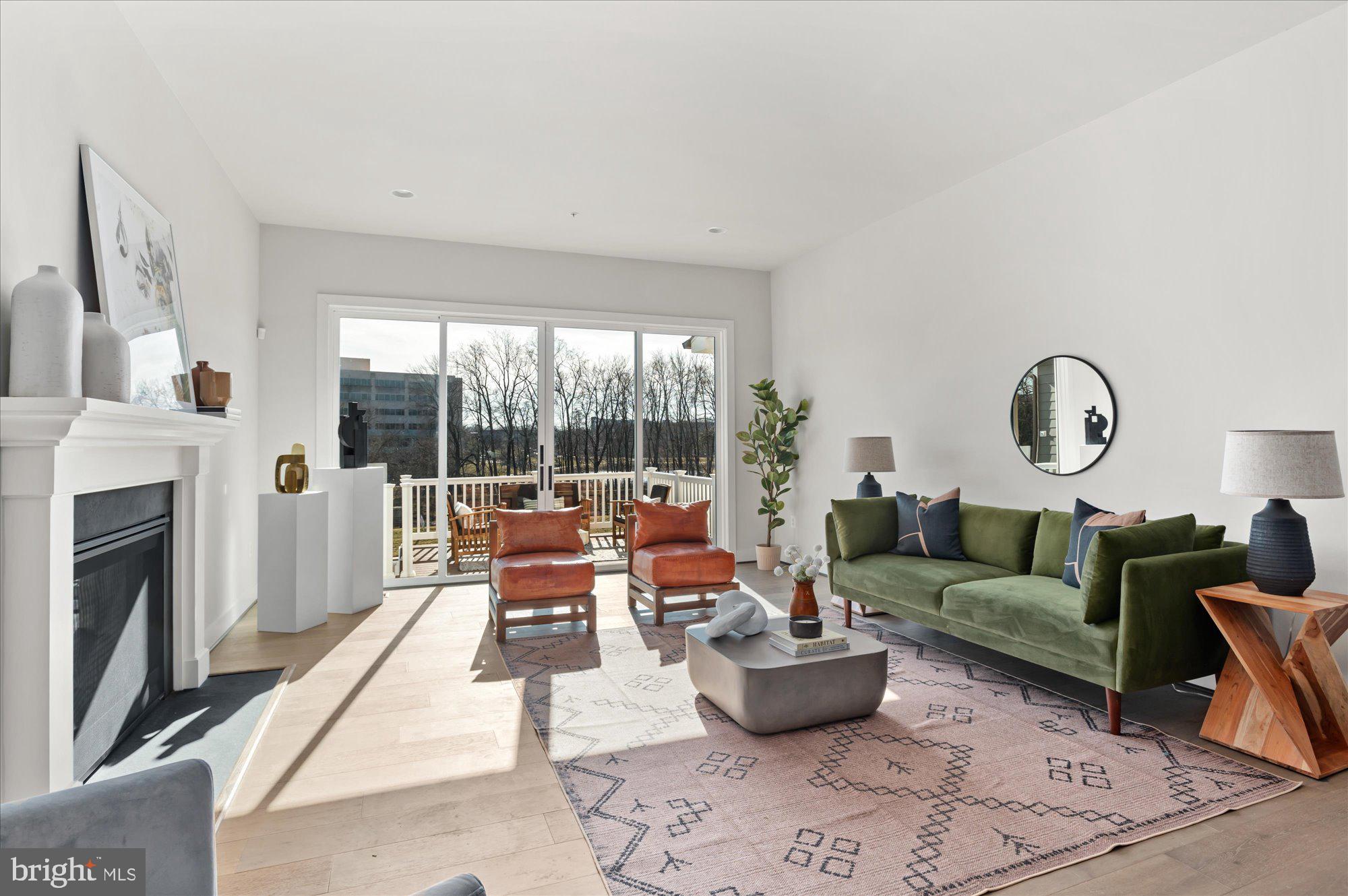 CROWN FARM - Residential