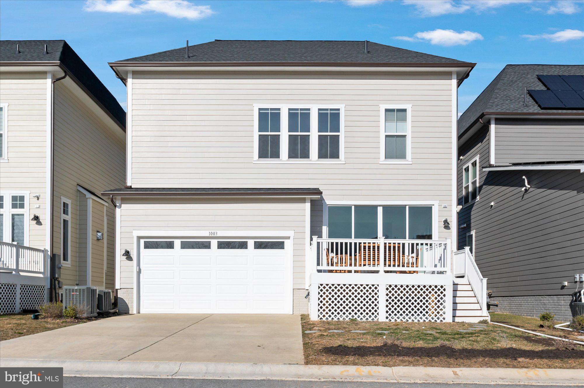 CROWN FARM - Residential