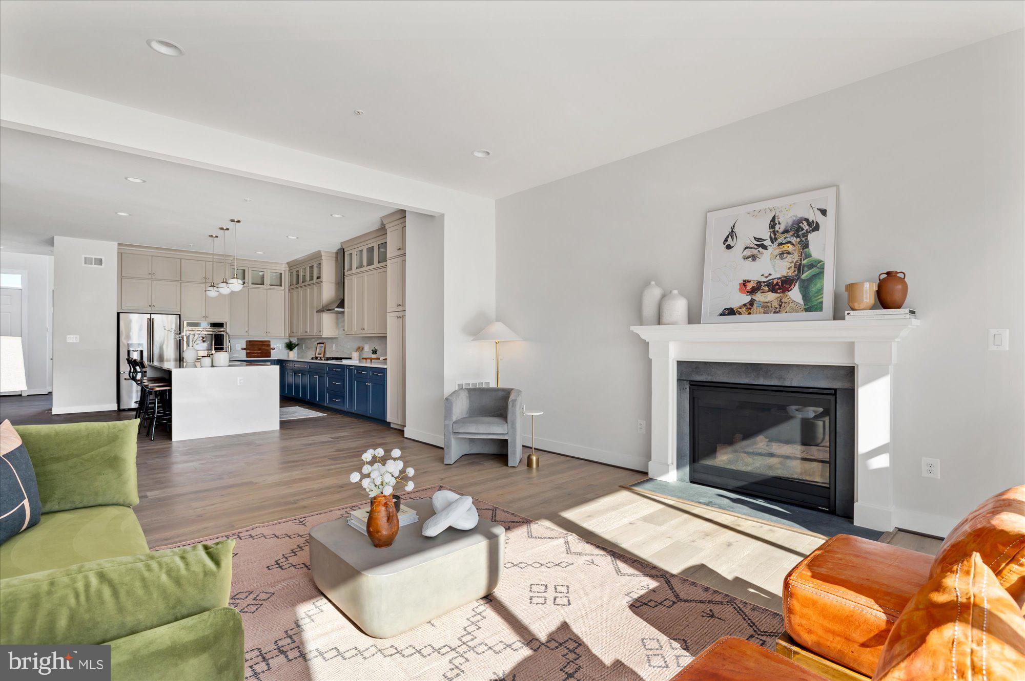 CROWN FARM - Residential