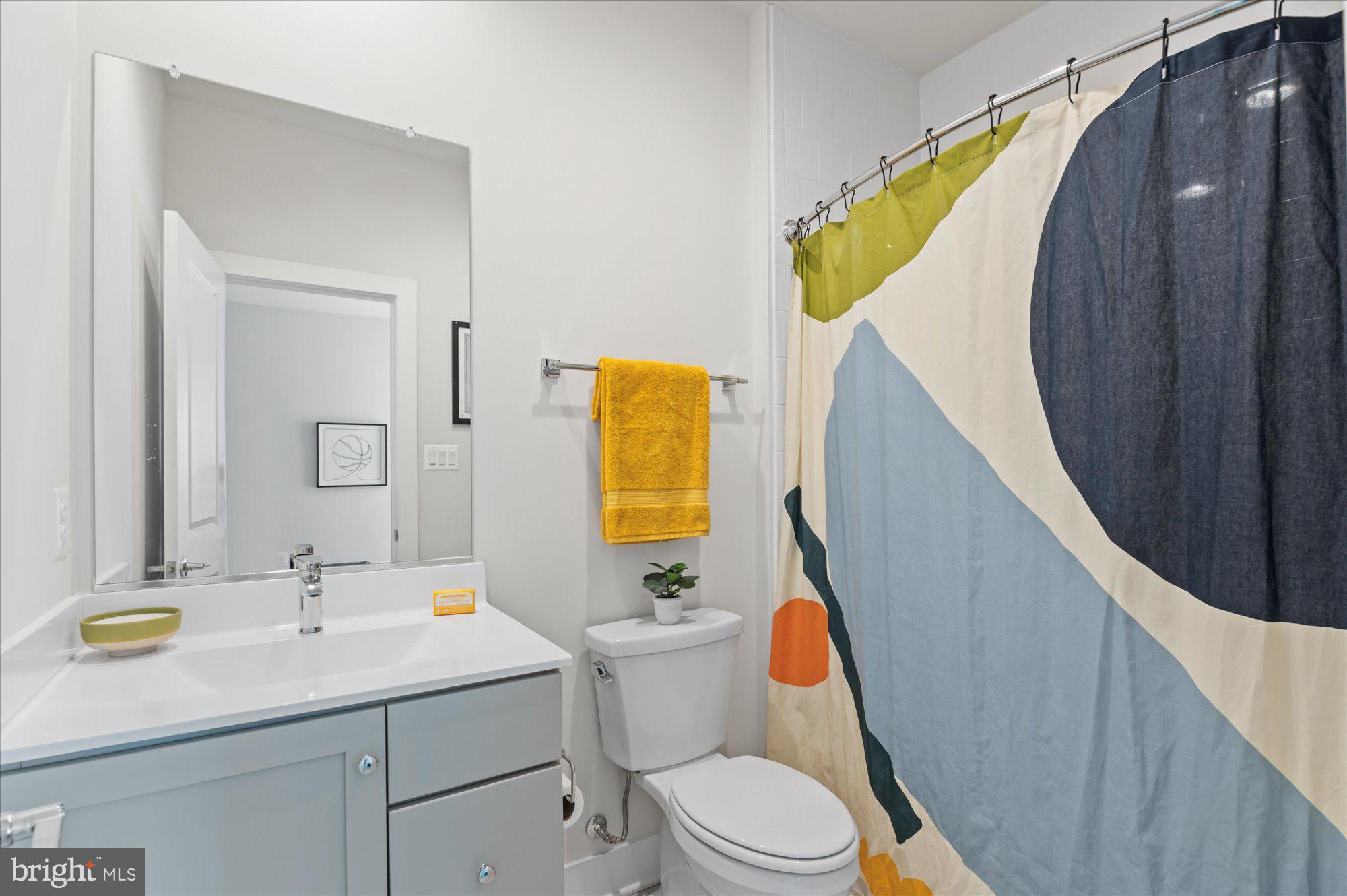 CROWN FARM - Residential