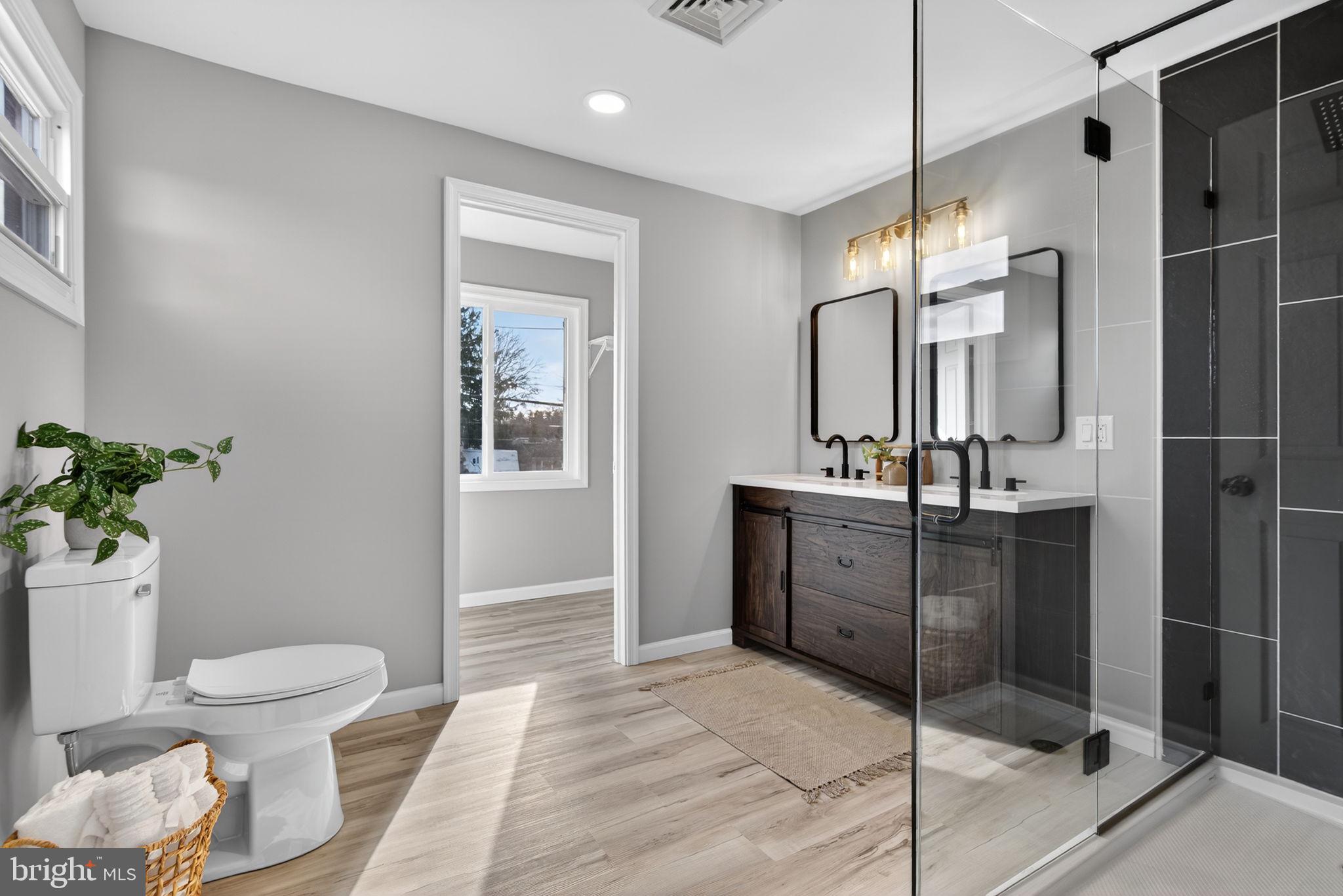 LAMPETER STRASBURG - Residential