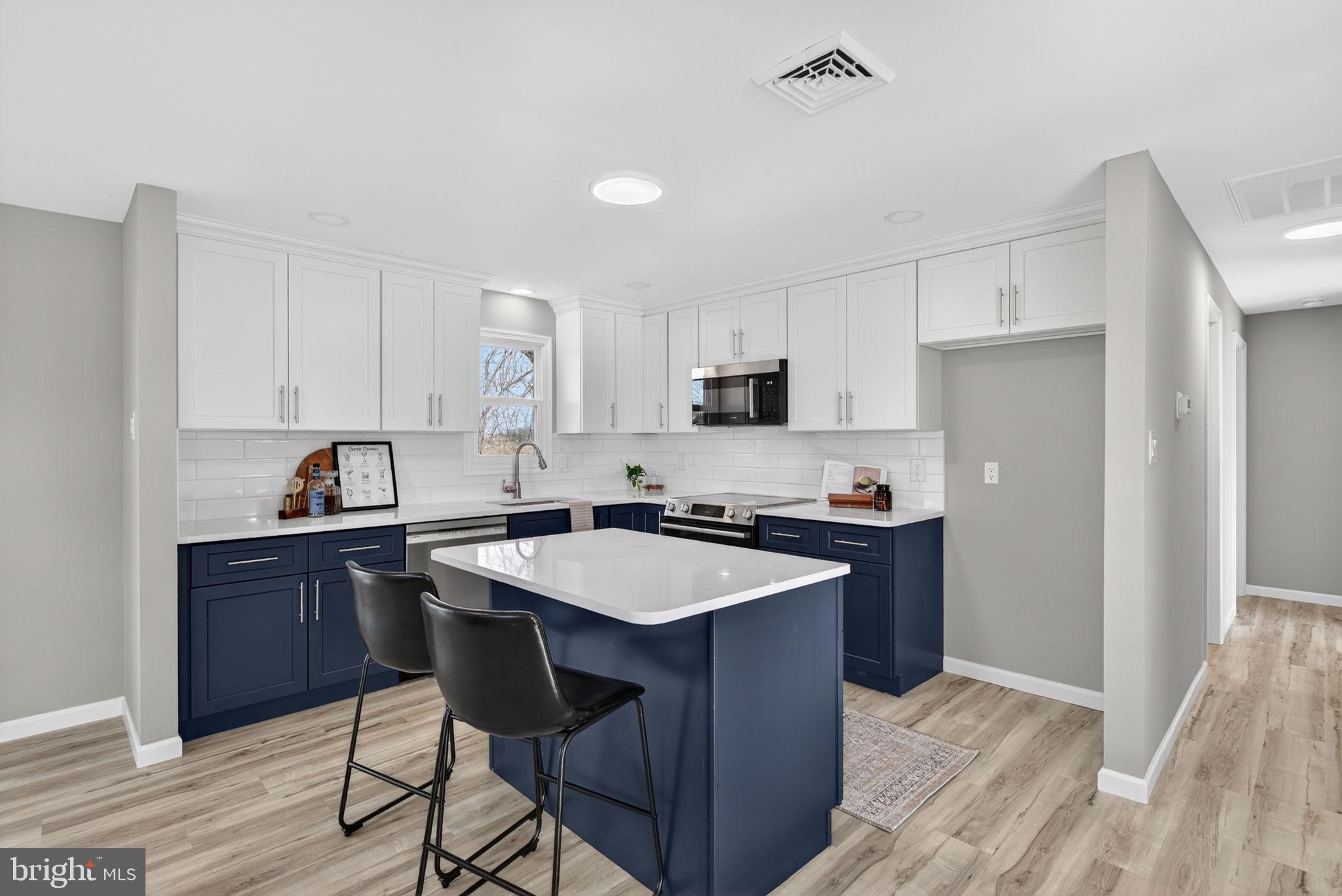 LAMPETER STRASBURG - Residential