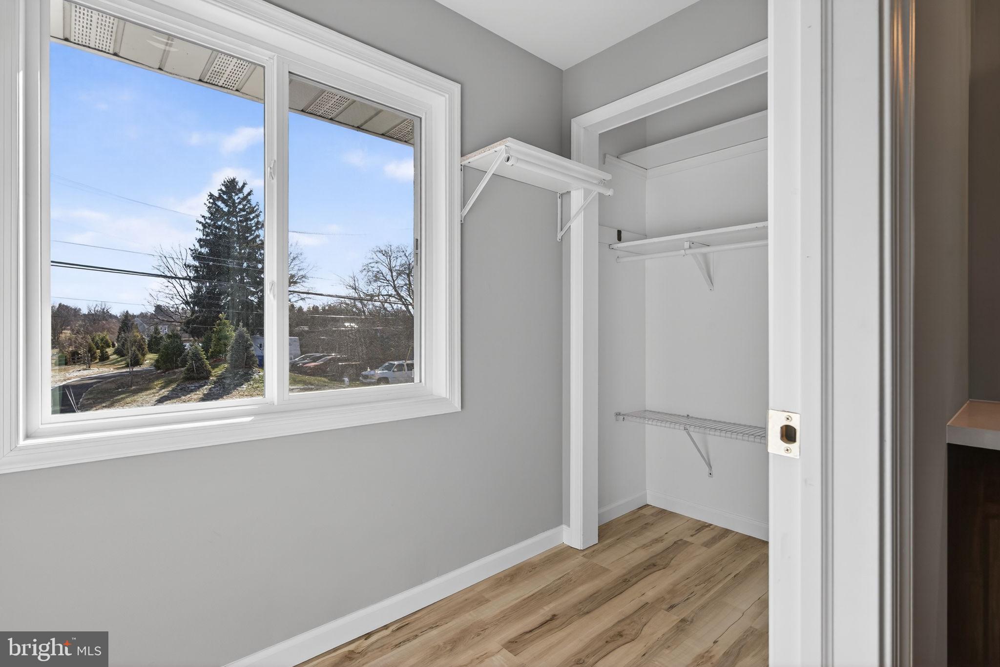 LAMPETER STRASBURG - Residential