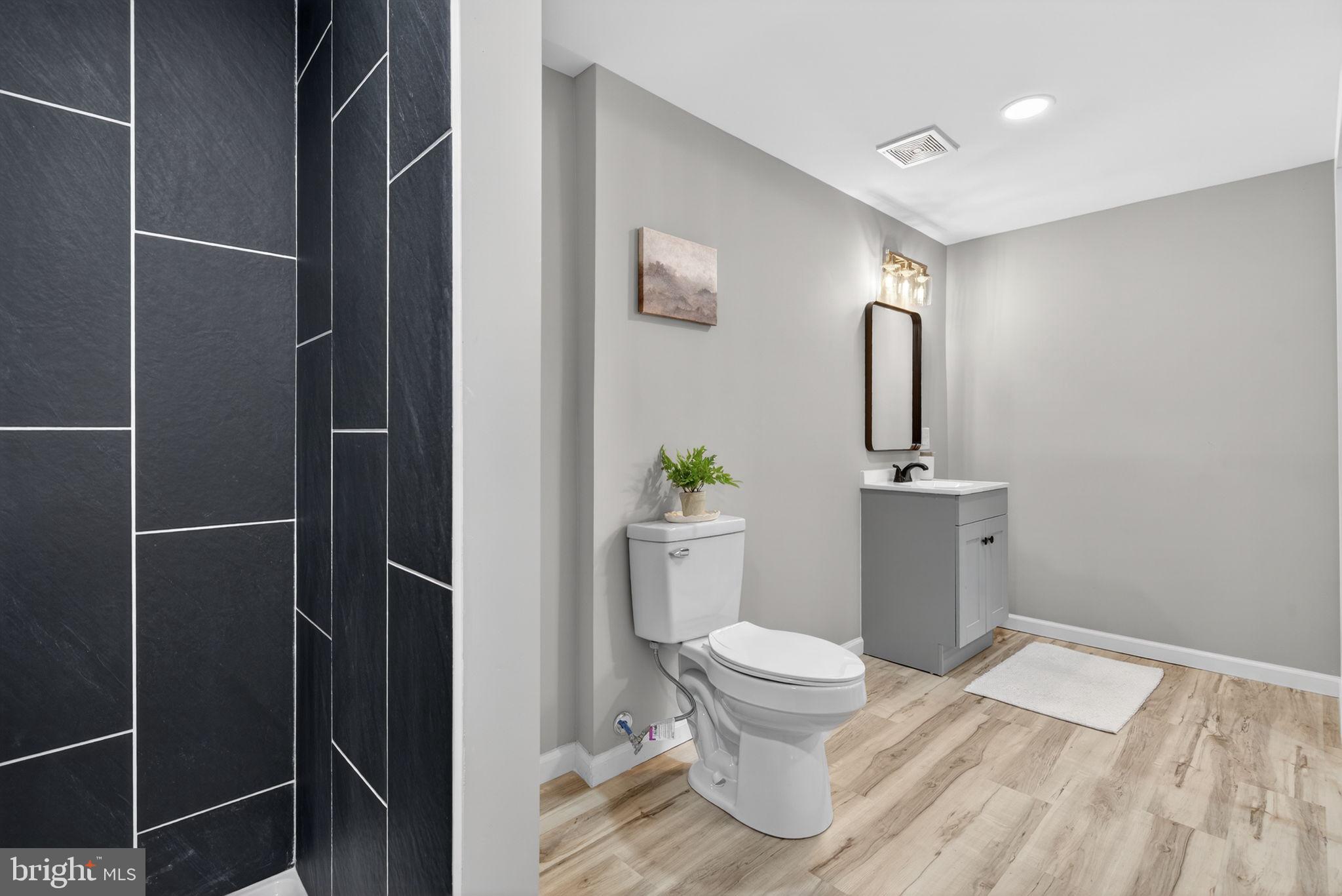 LAMPETER STRASBURG - Residential