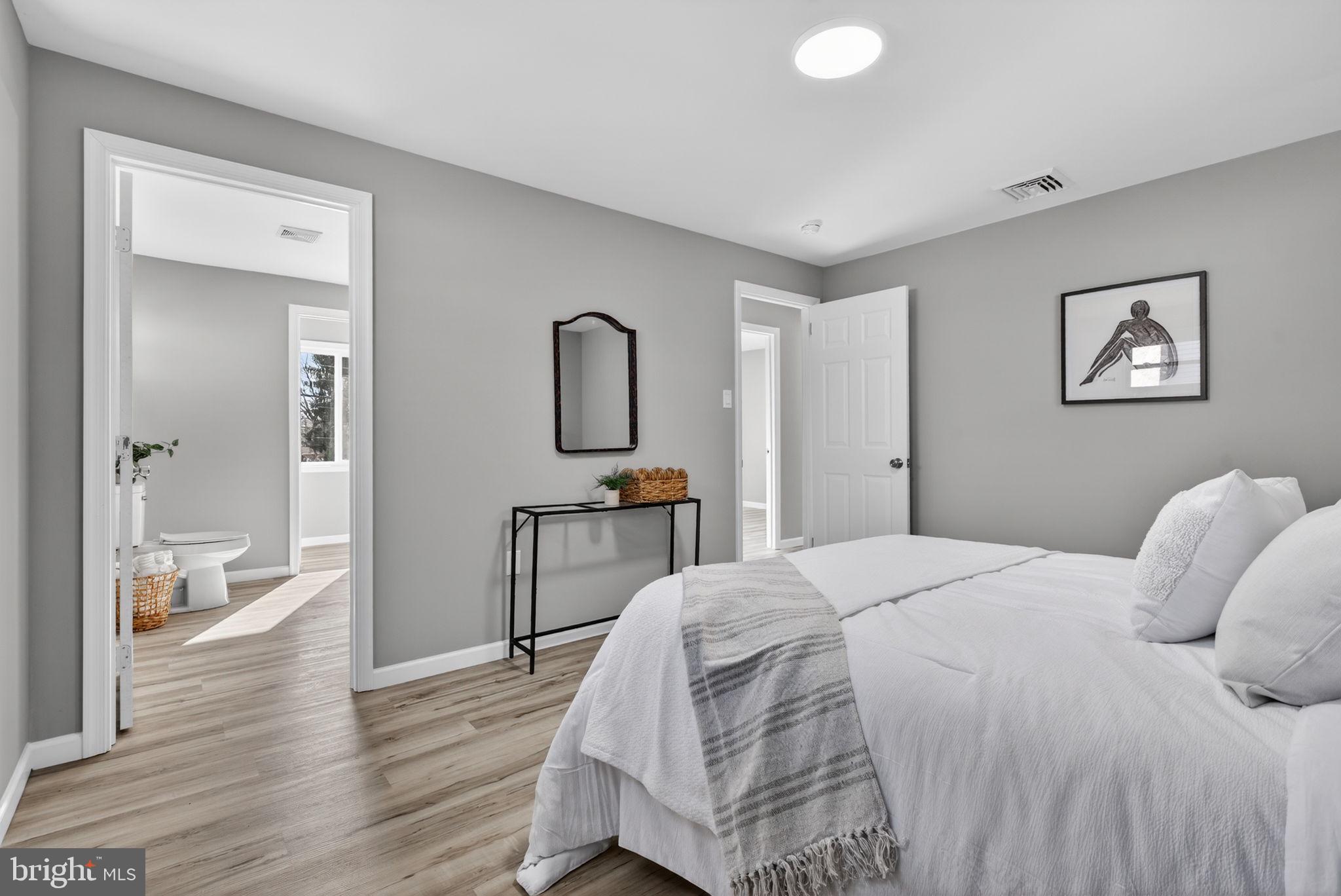 LAMPETER STRASBURG - Residential