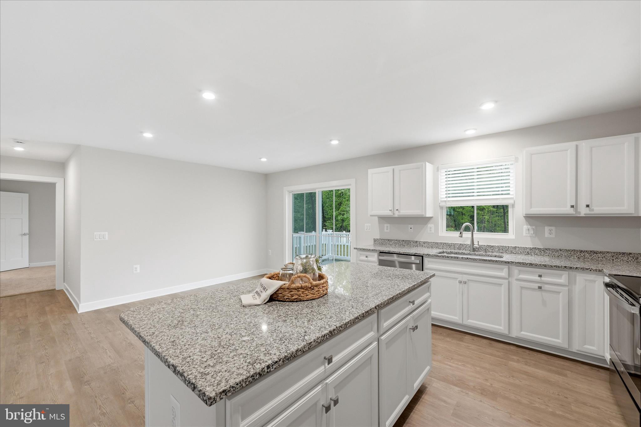 SOUTH BROOK - Residential