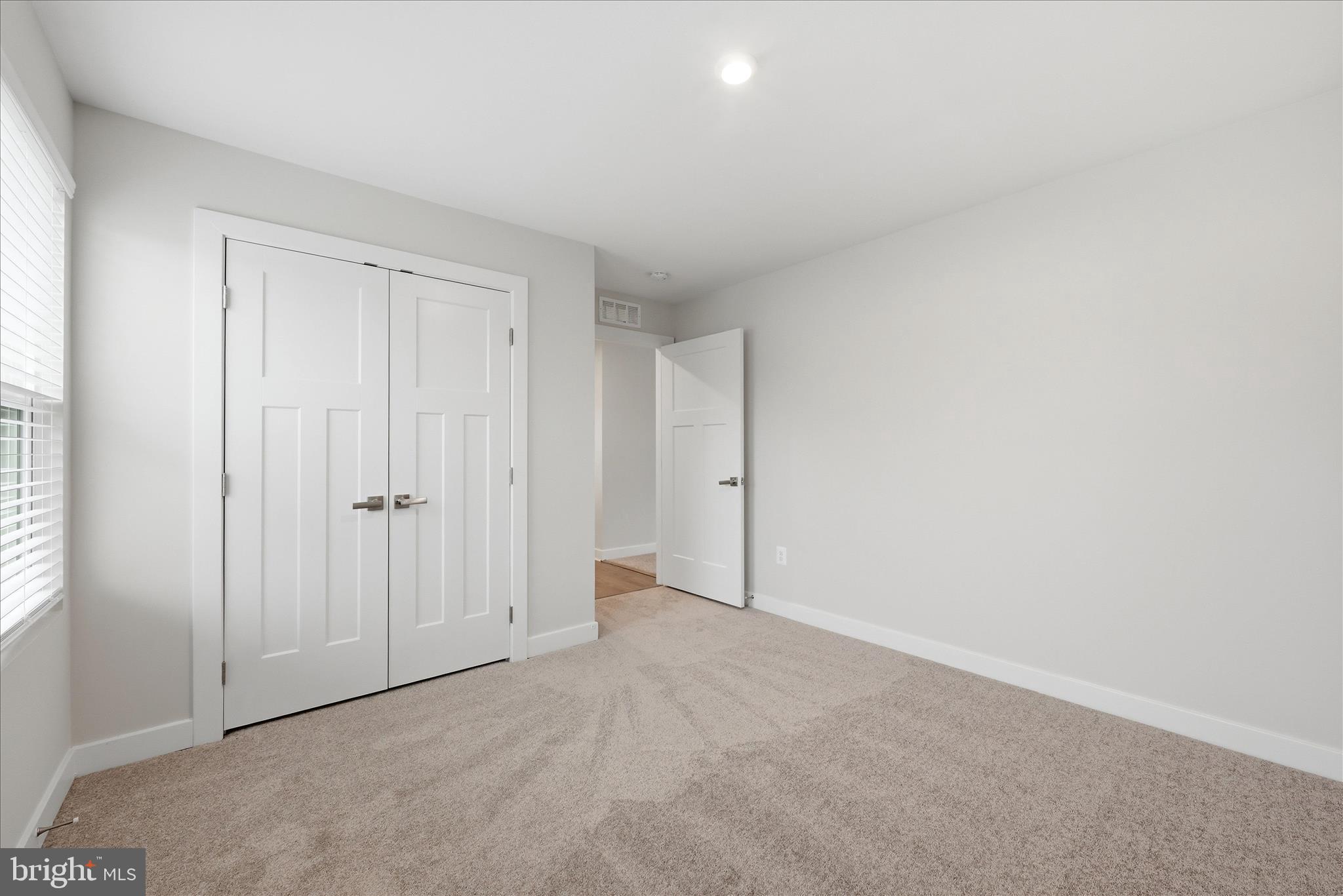 SOUTH BROOK - Residential