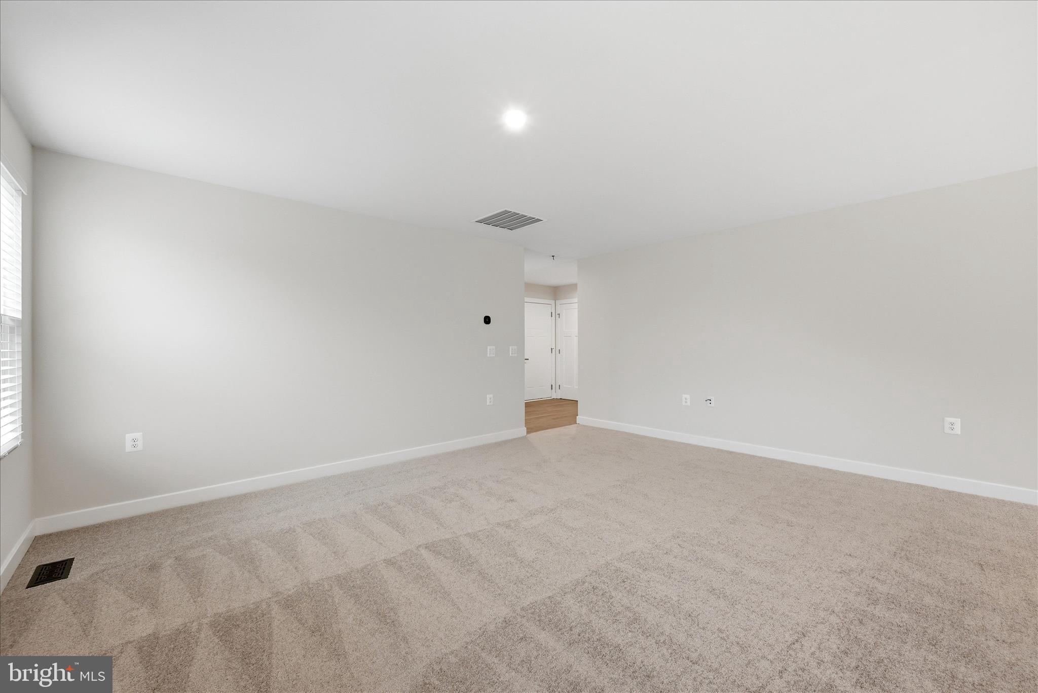 SOUTH BROOK - Residential