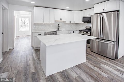 124 THOMAS AVE S AVENUE S LAWNSIDE NJ 08045