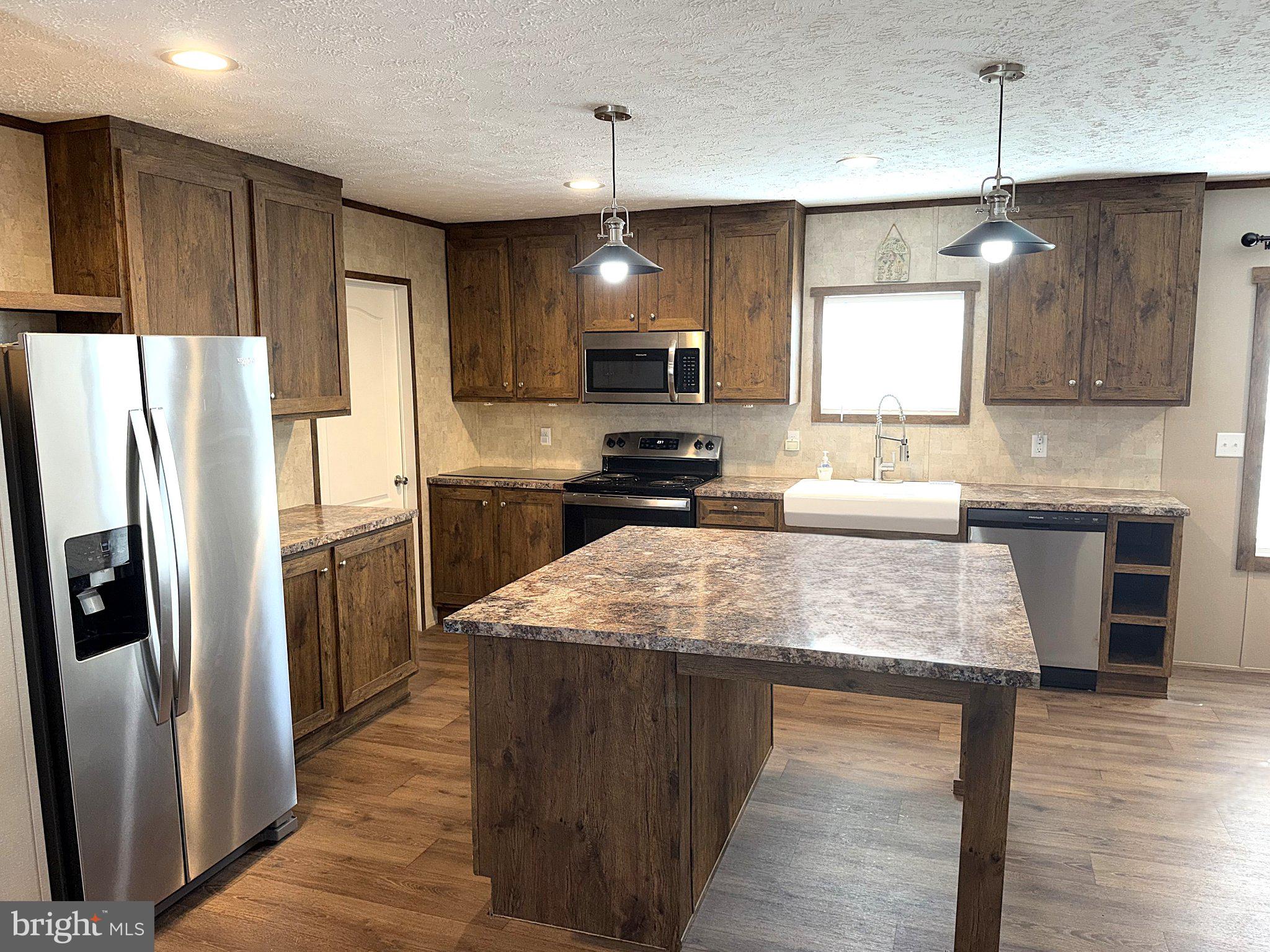 107B MARY LOU DRIVE