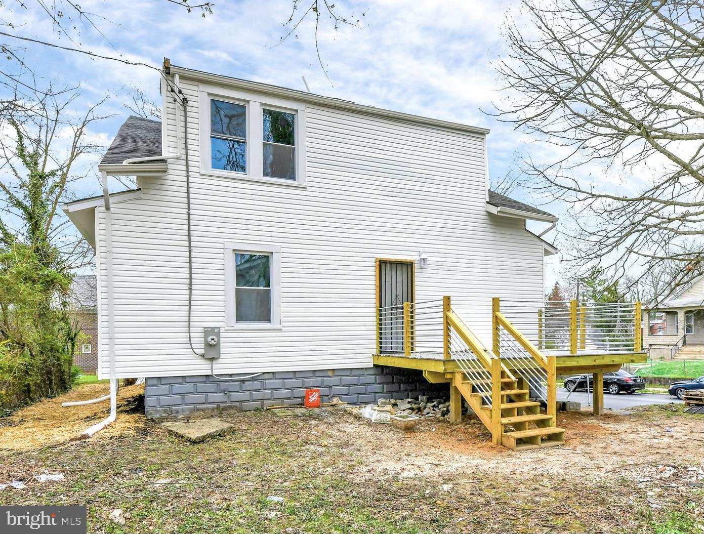 WINDSOR HILLS - Residential