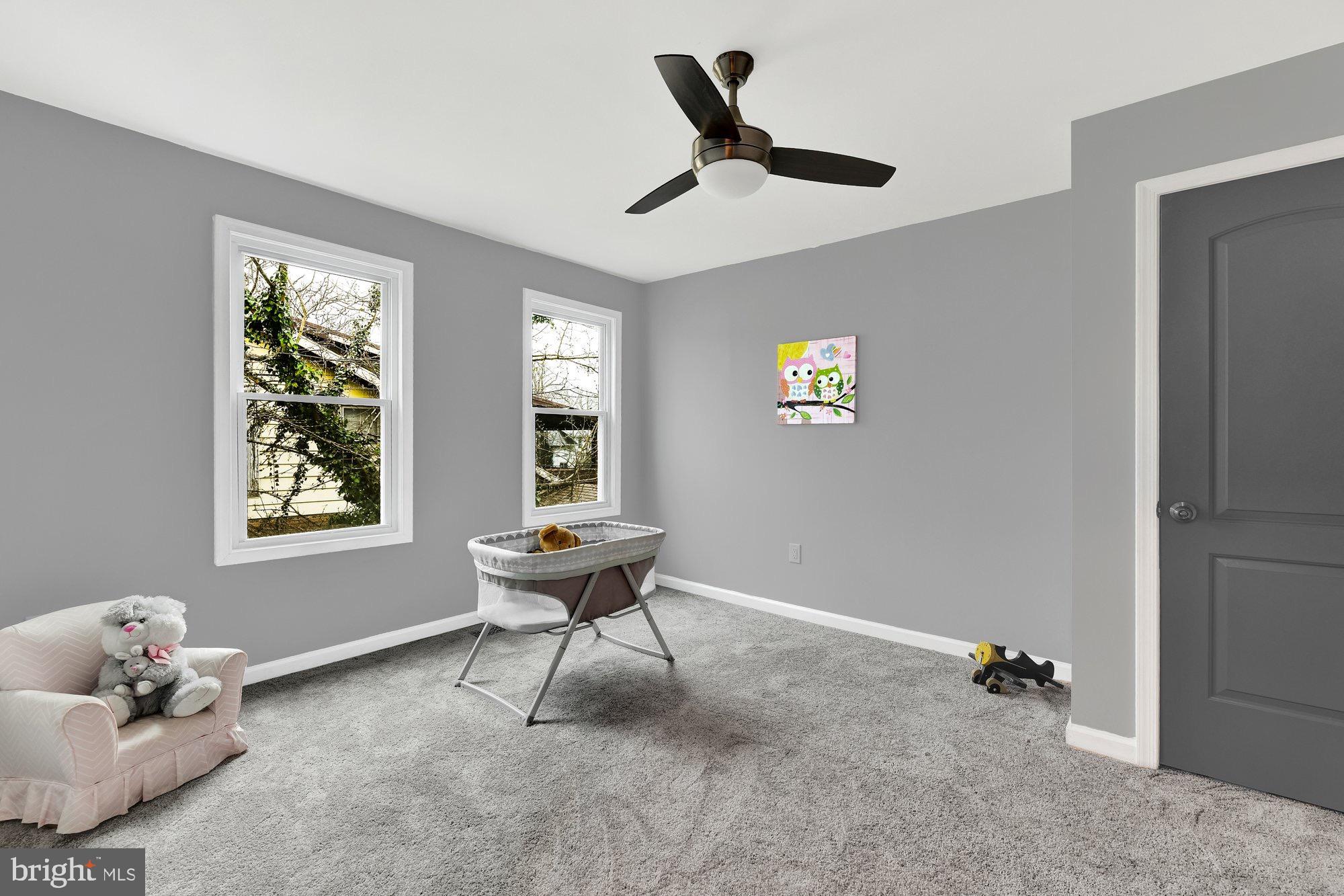 WINDSOR HILLS - Residential